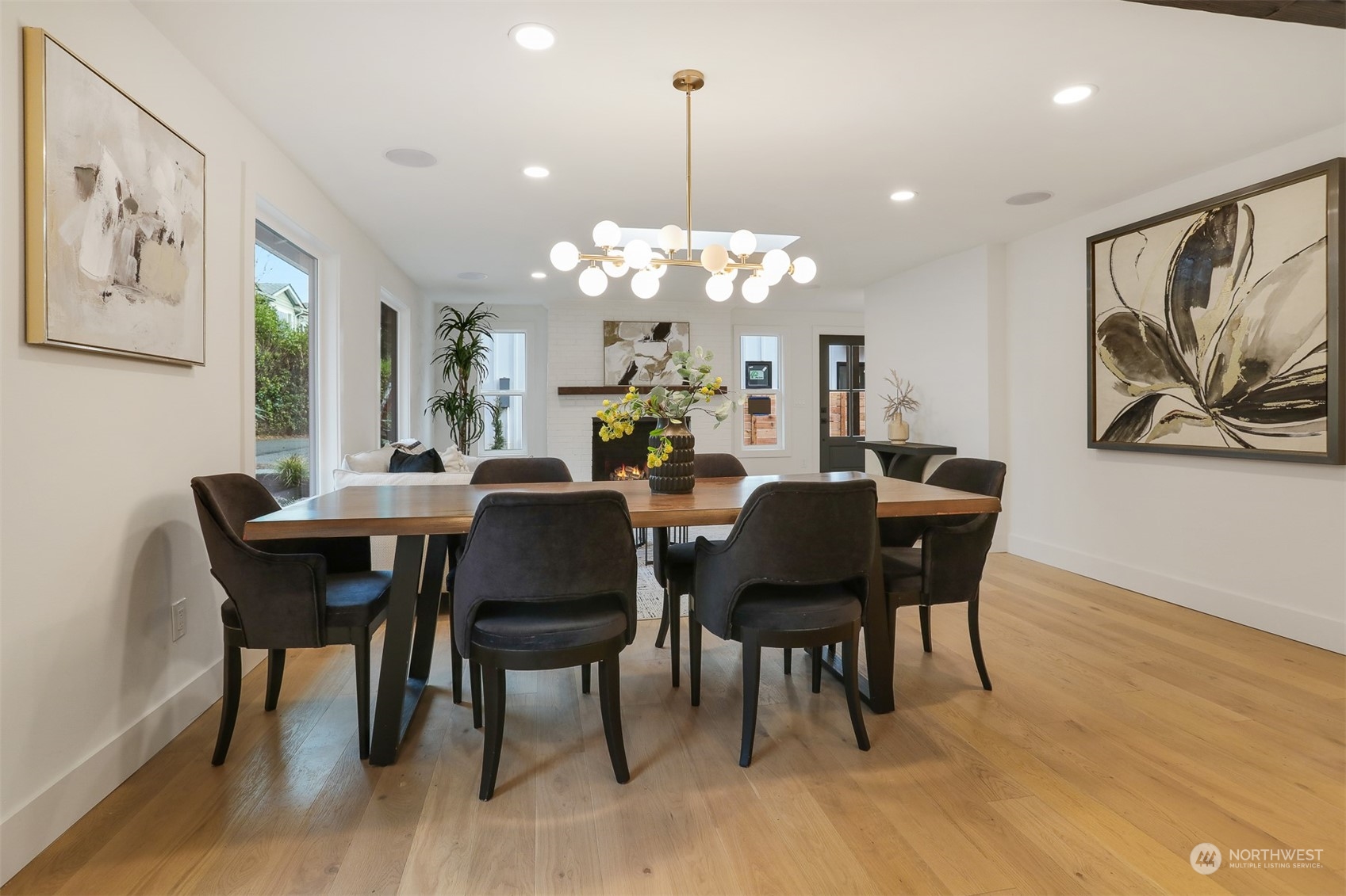 11035 17th Avenue NE