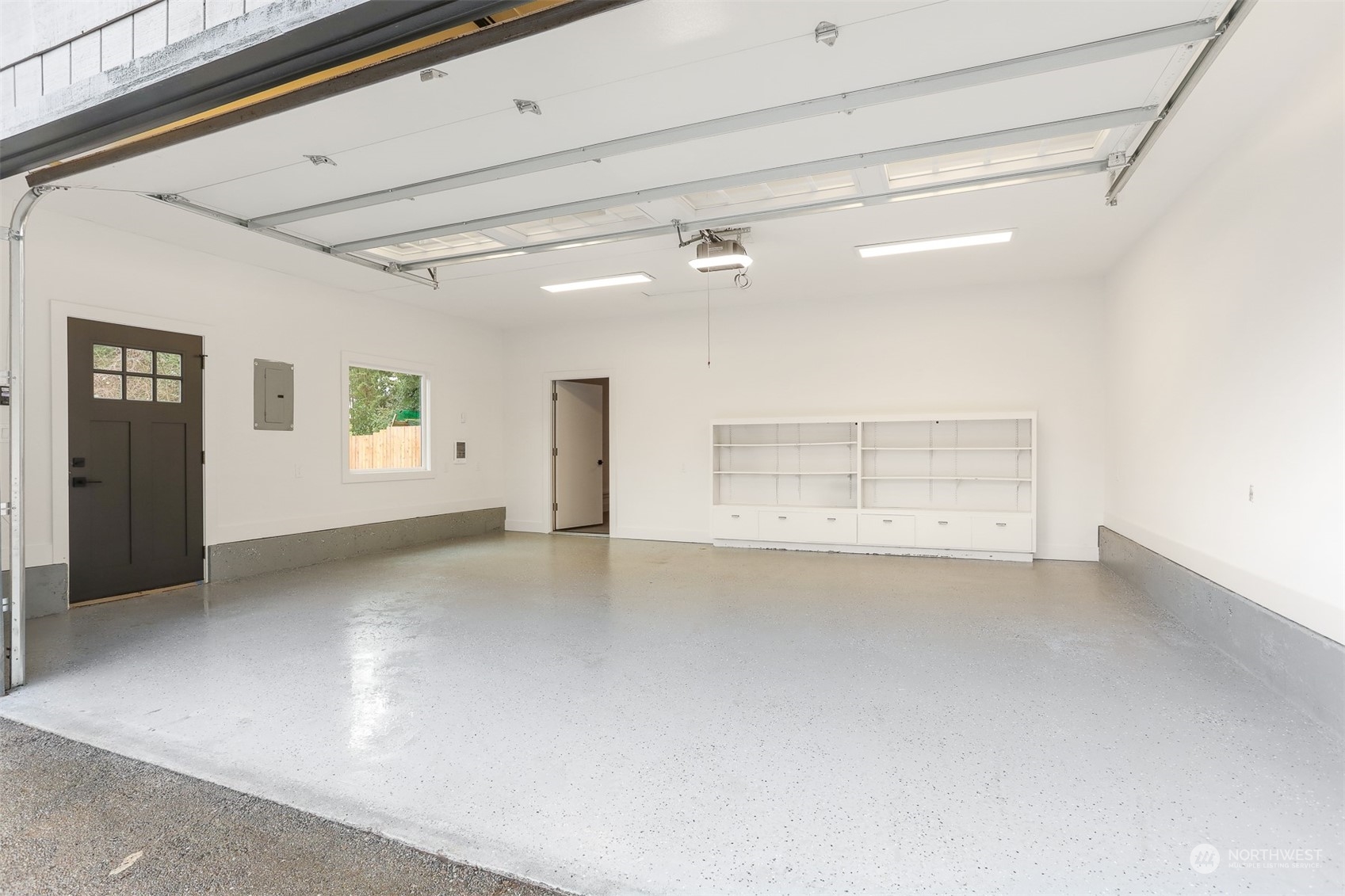 11035 17th Avenue NE