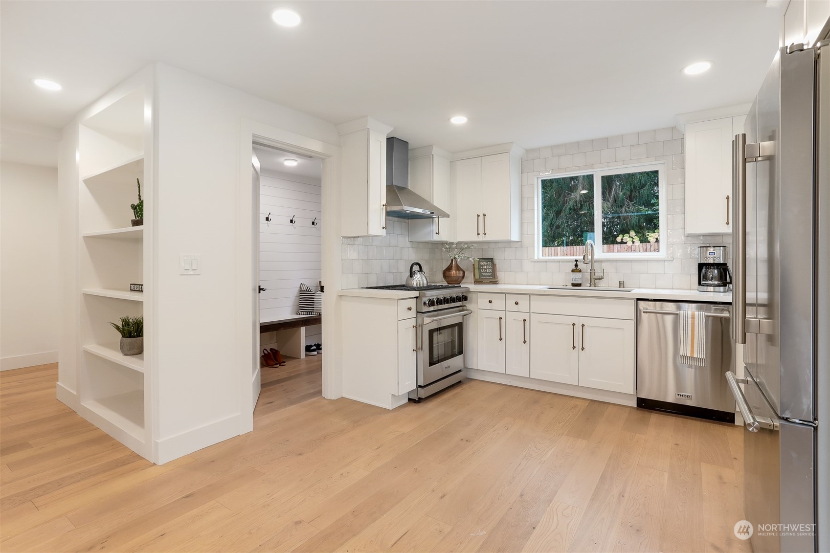 11035 17th Avenue NE