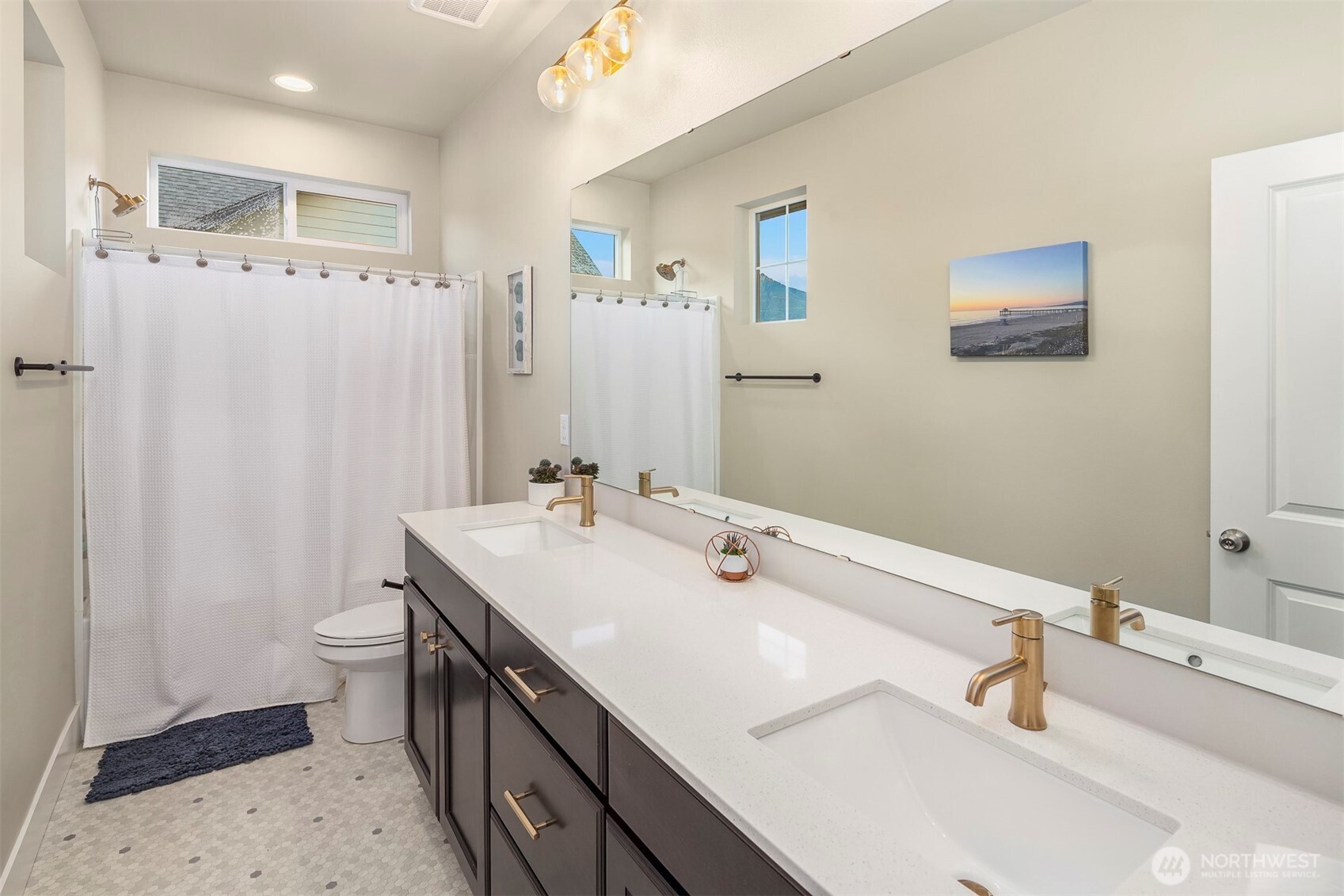 1499 Glacier Avenue SE