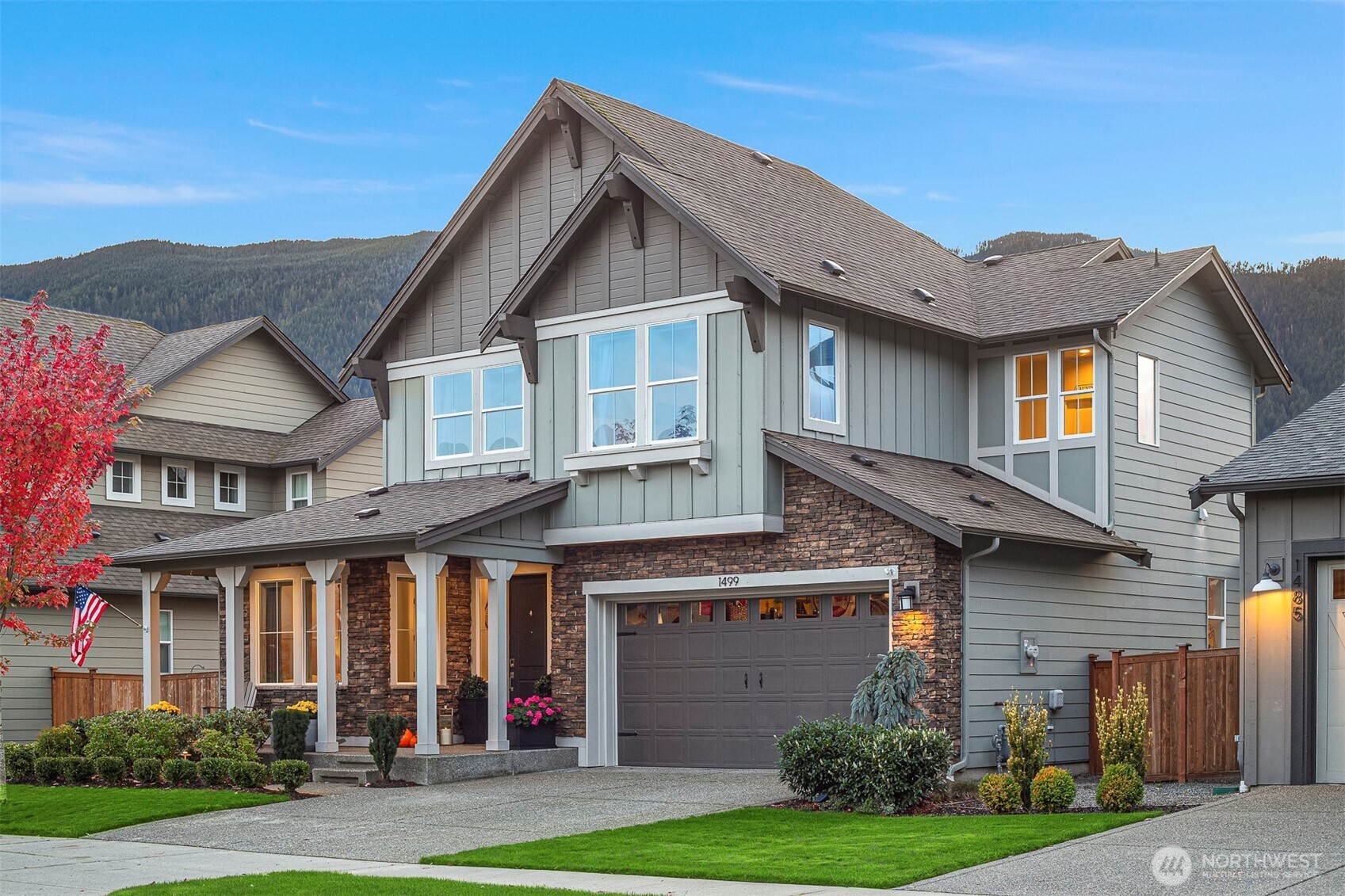 1499 Glacier Avenue SE