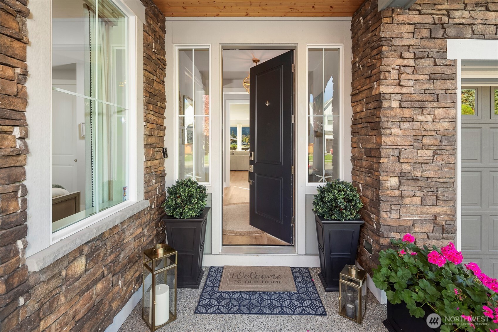 1499 Glacier Avenue SE