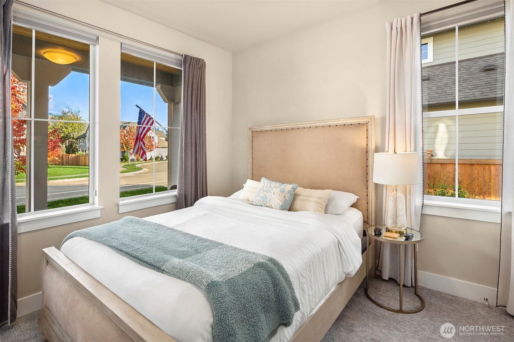 1499 Glacier Avenue SE