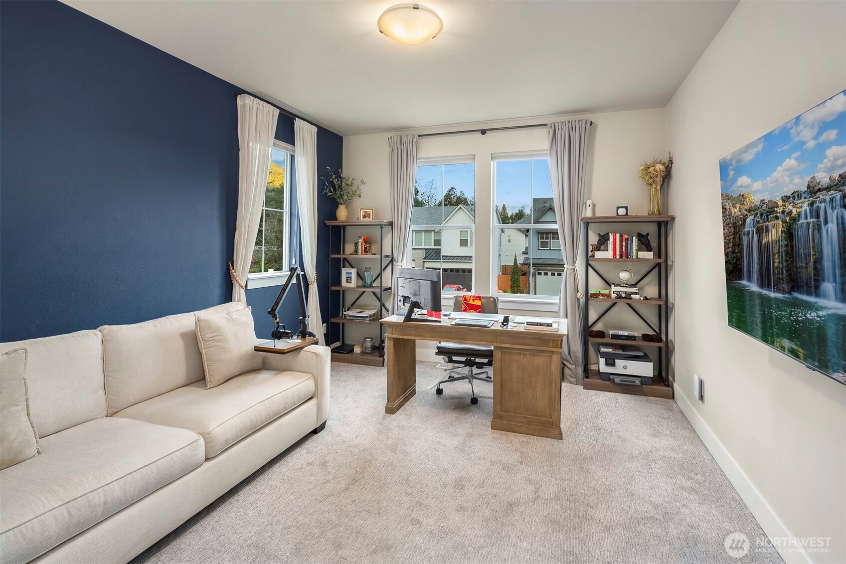 1499 Glacier Avenue SE