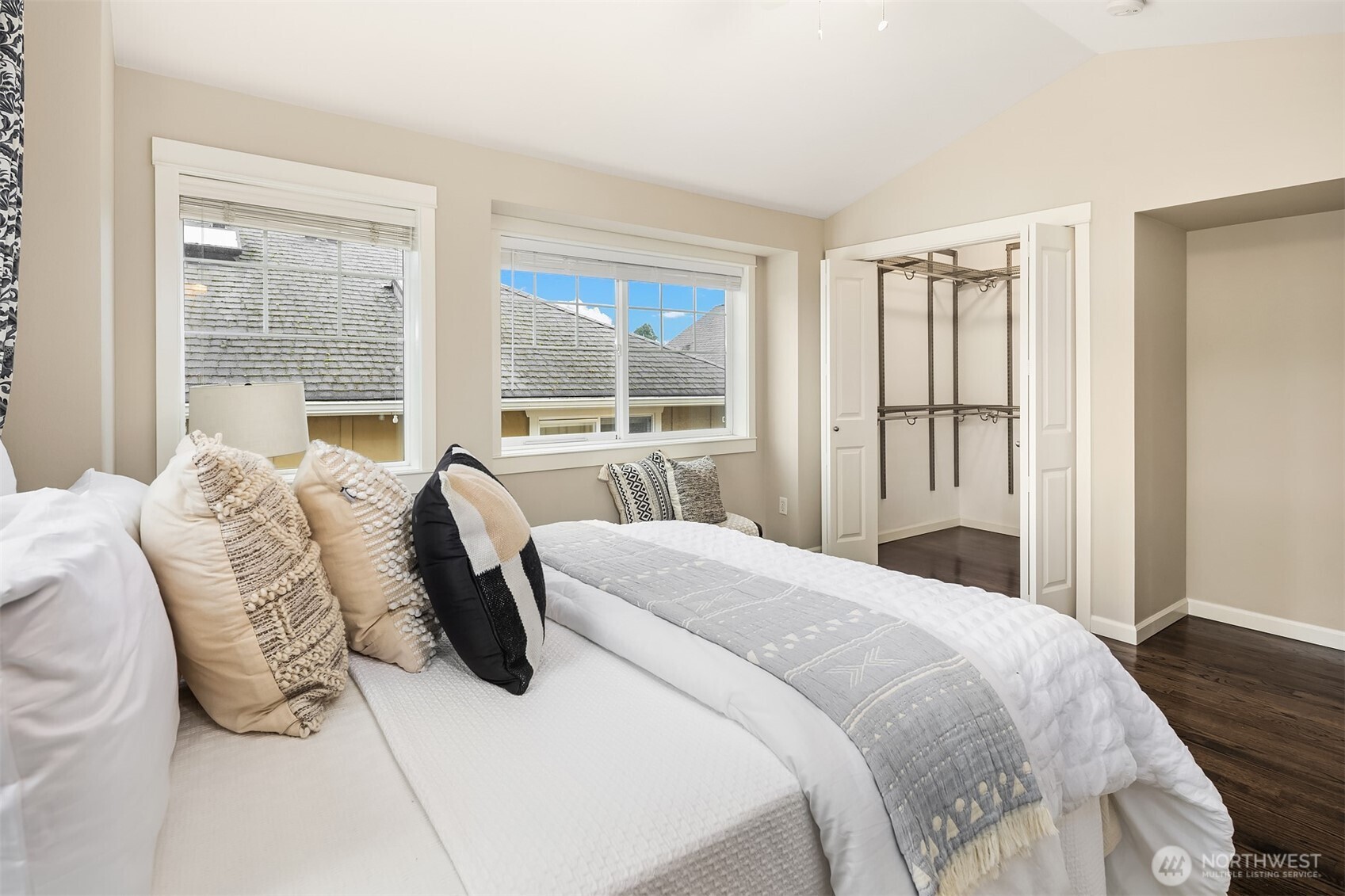 7406 Latona Avenue NE Unit: C