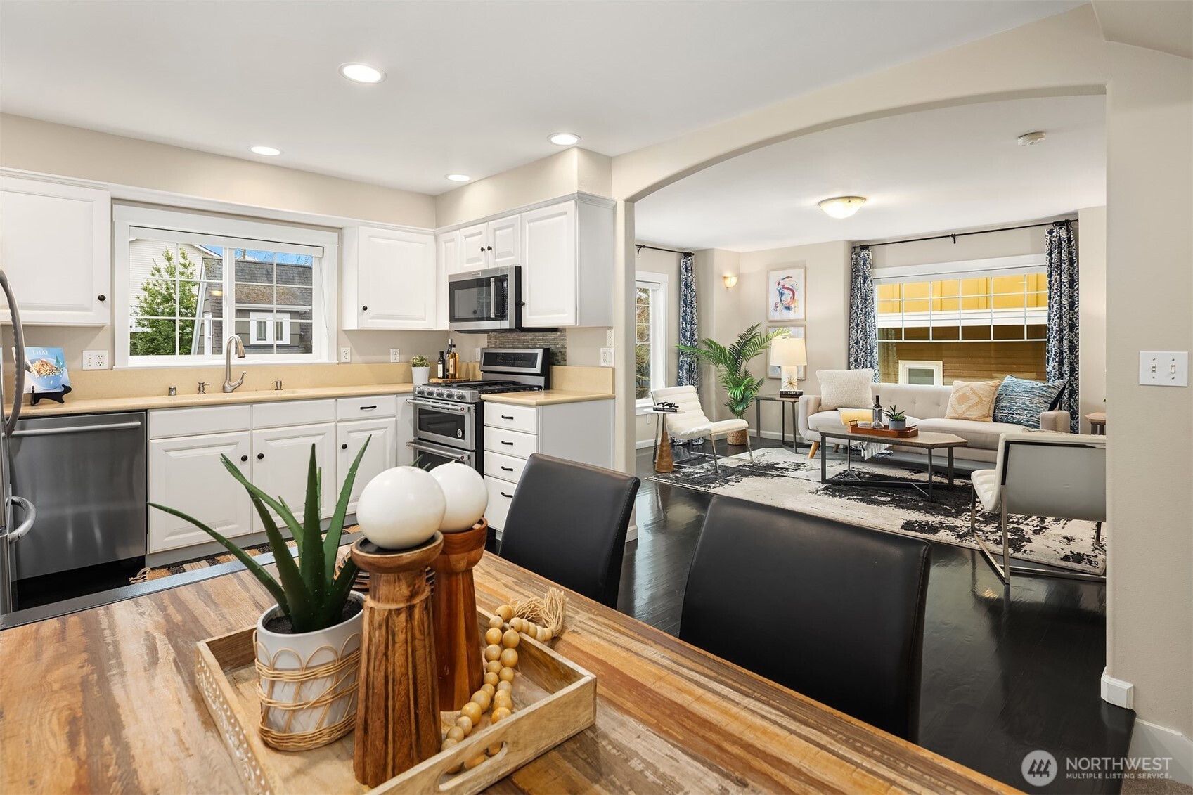 7406 Latona Avenue NE Unit: C