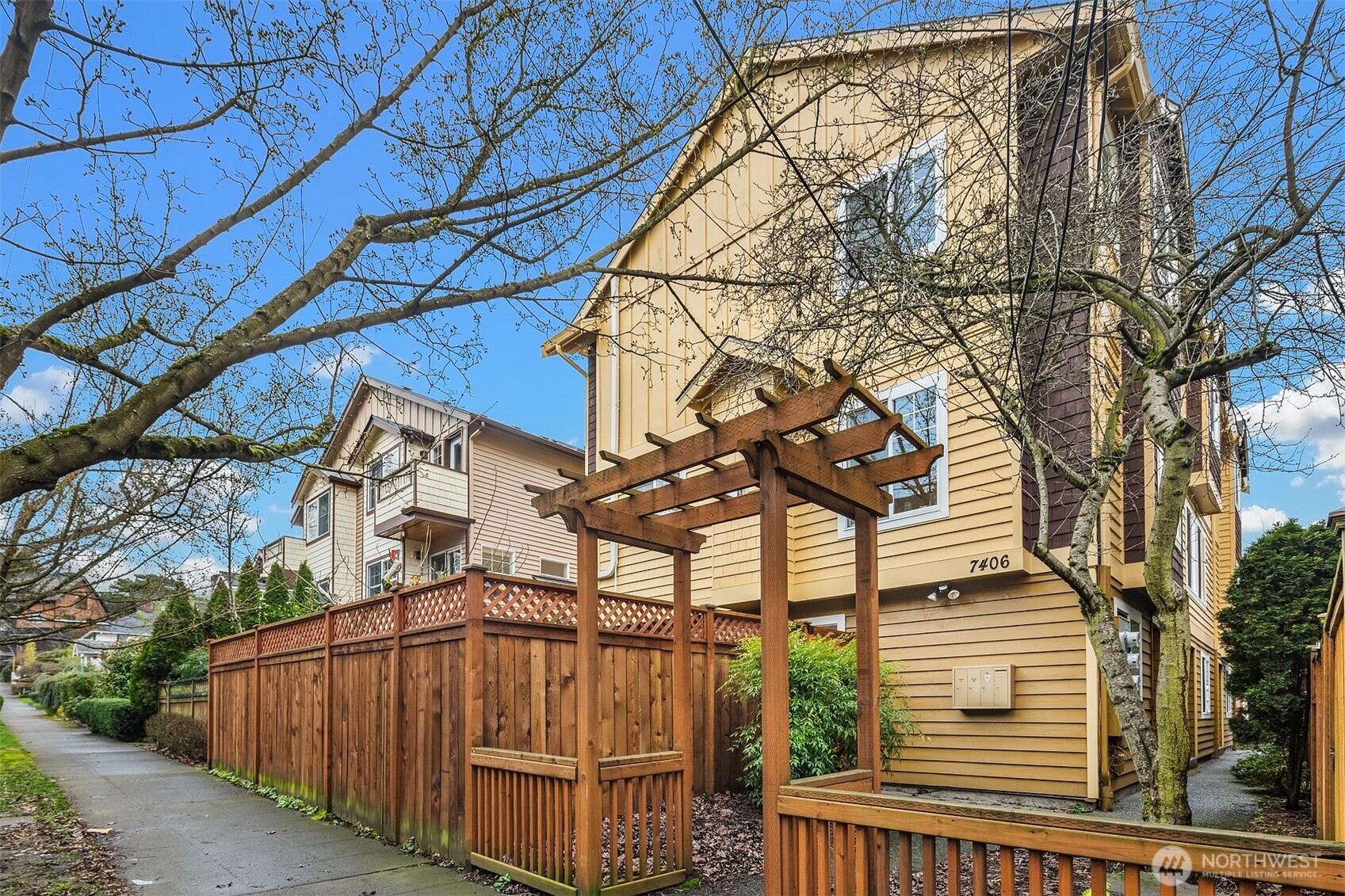 7406 Latona Avenue NE Unit: C