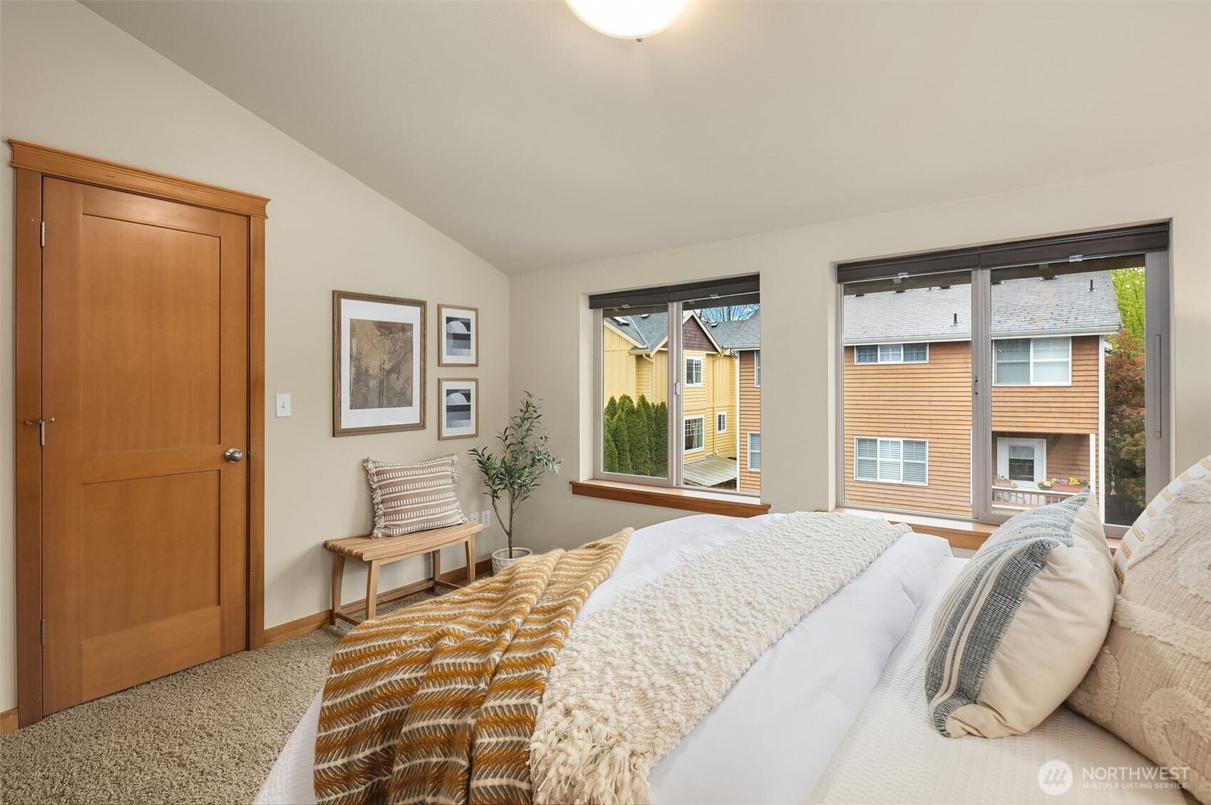 7413 4th Avenue NE Unit: B