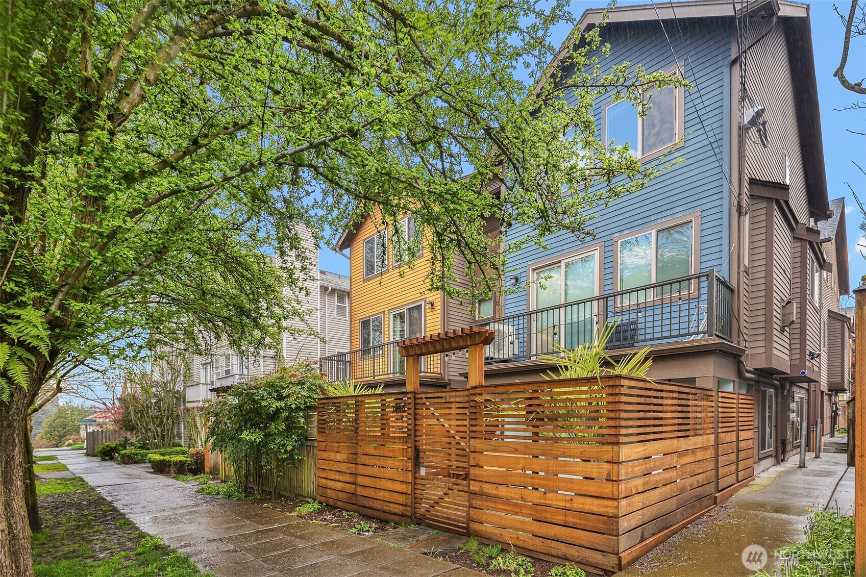 7413 4th Avenue NE Unit: B