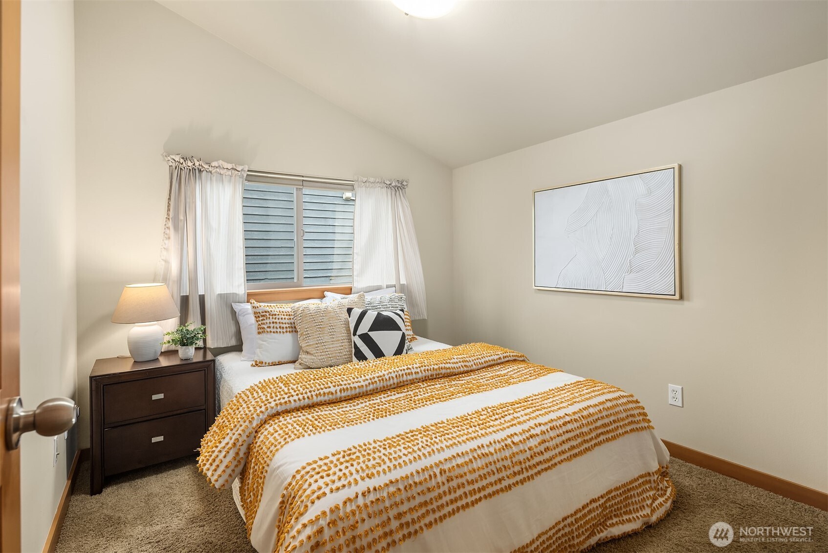 7413 4th Avenue NE Unit: B