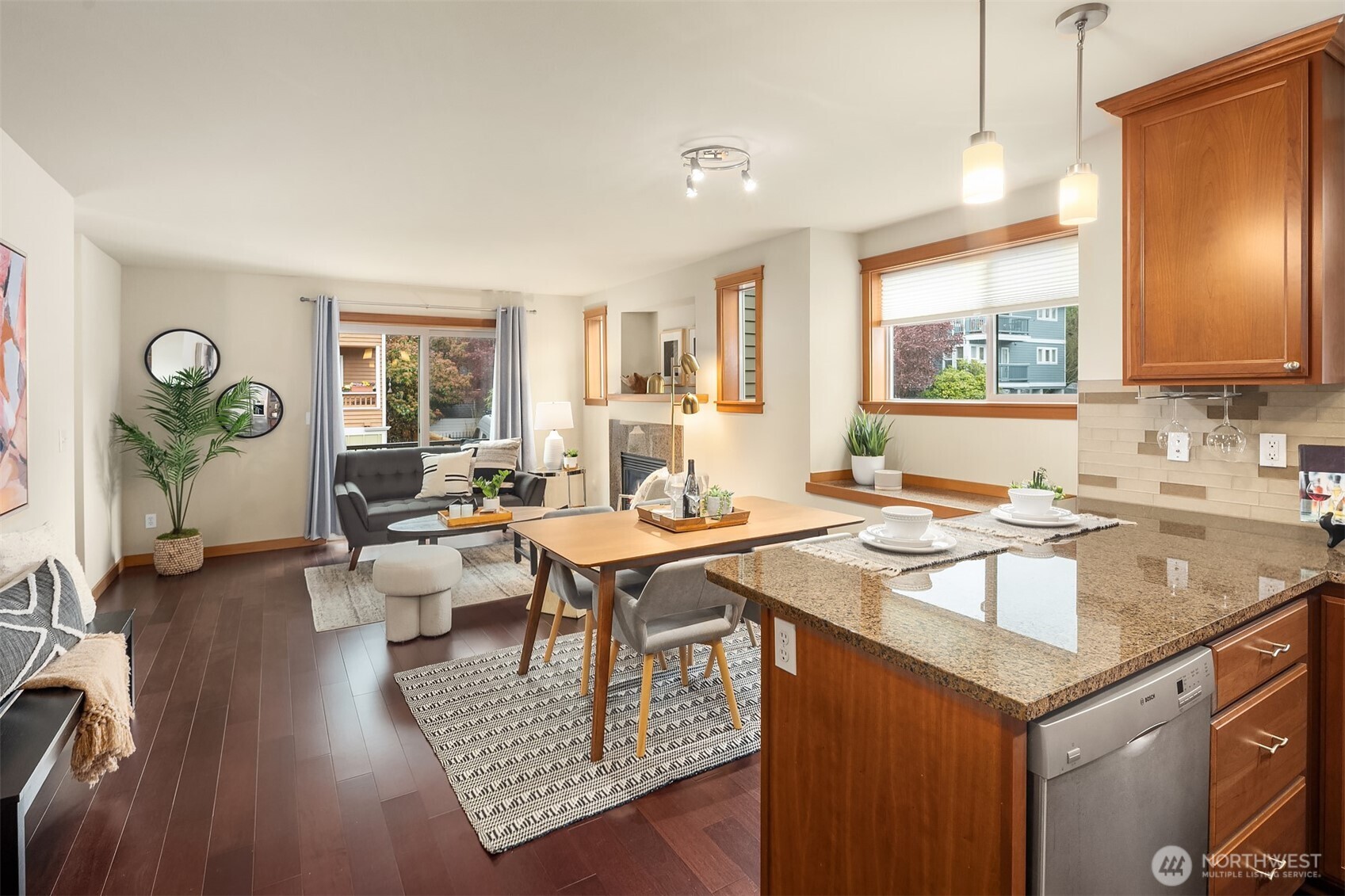 7413 4th Avenue NE Unit: B