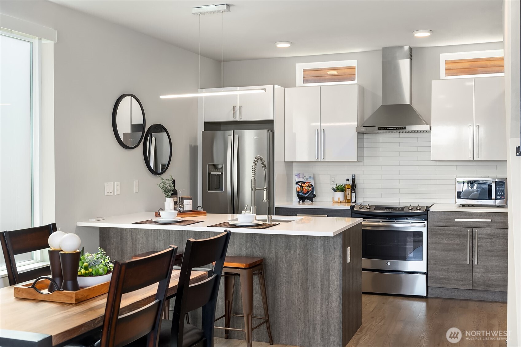 7023 35th Avenue NE Unit: A