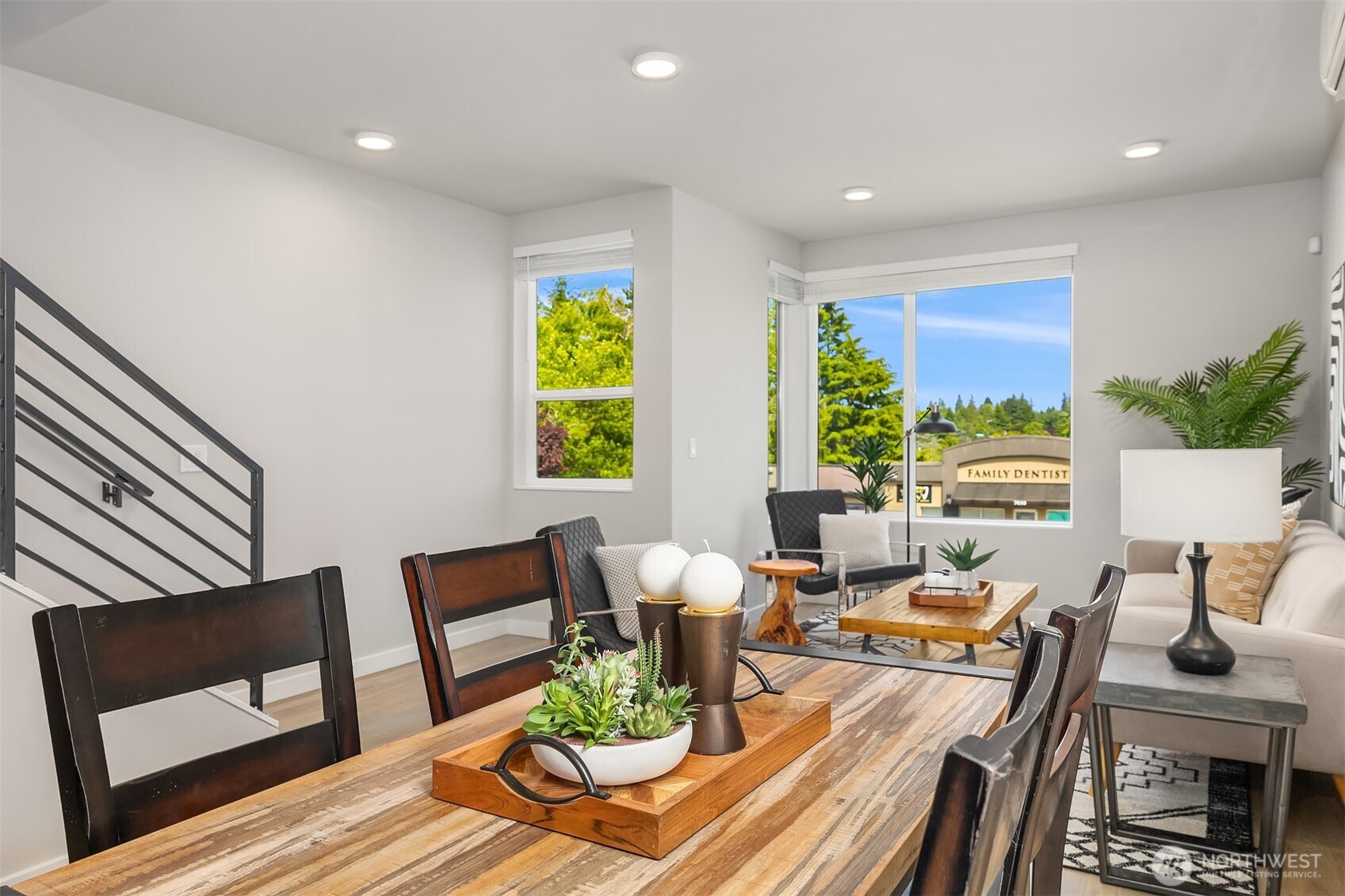 7023 35th Avenue NE Unit: A