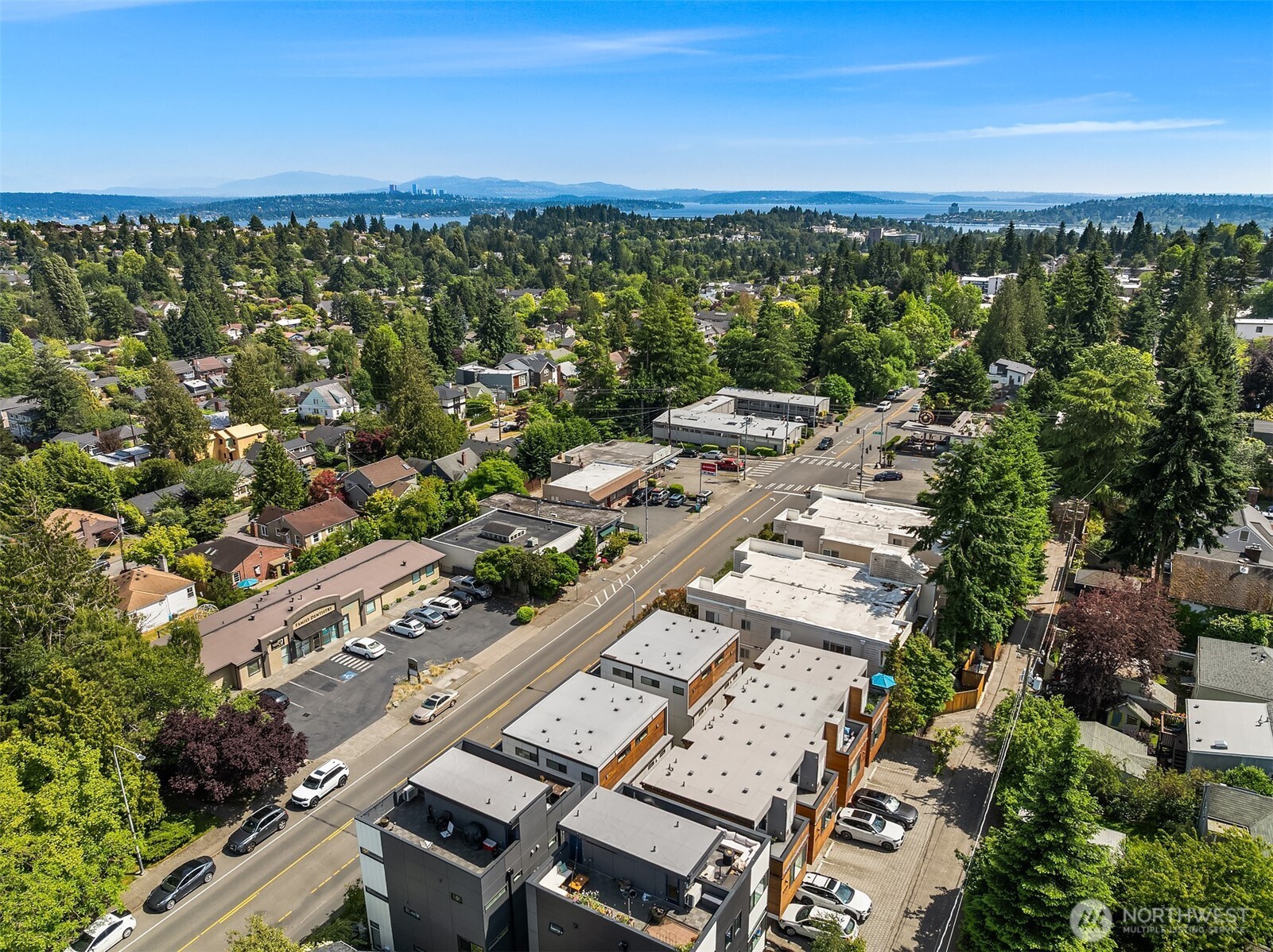 7023 35th Avenue NE Unit: A