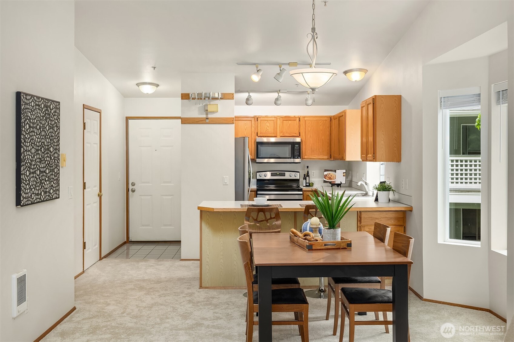 12315 NE 97th Street Unit: G