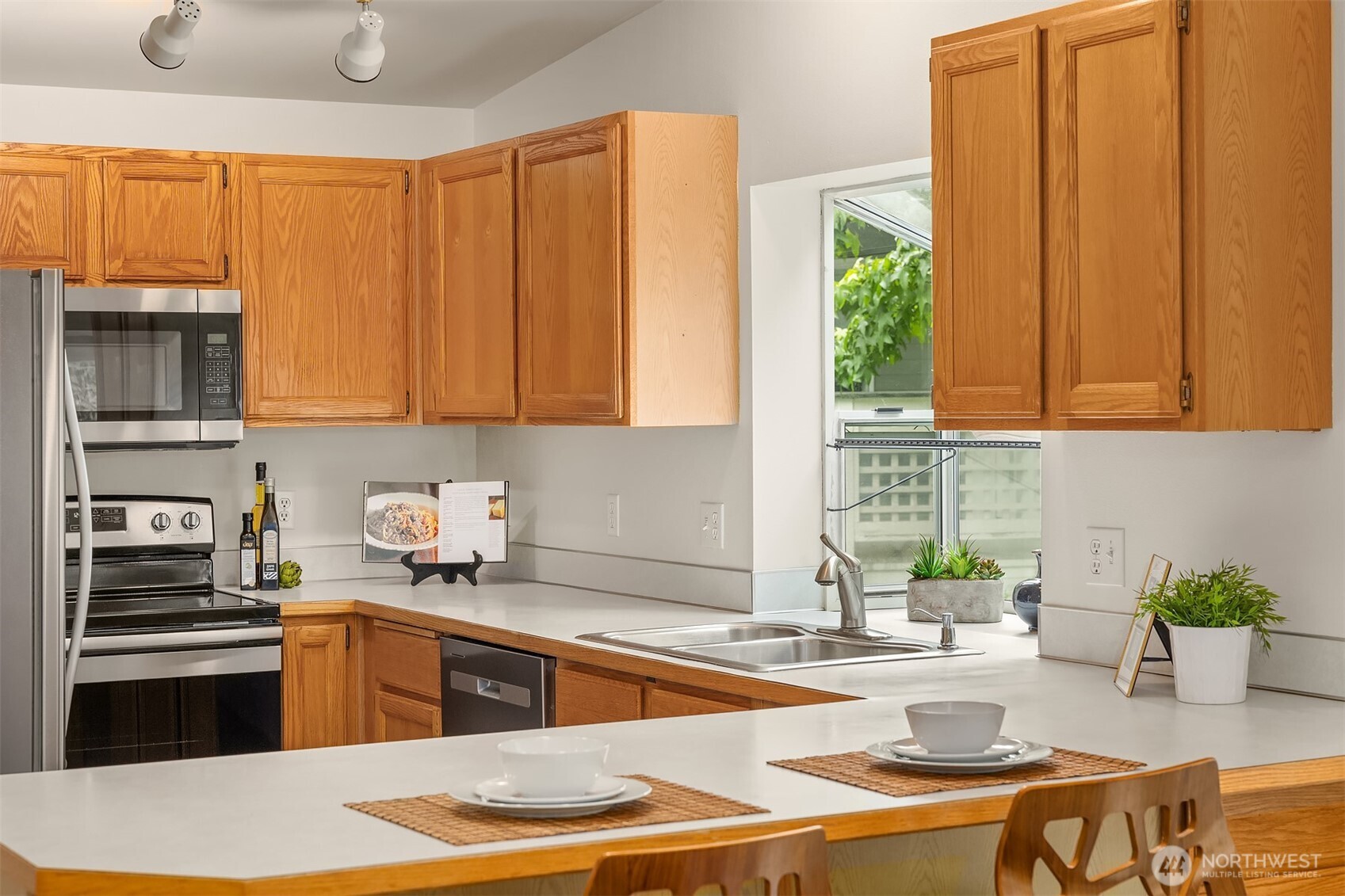 12315 NE 97th Street Unit: G