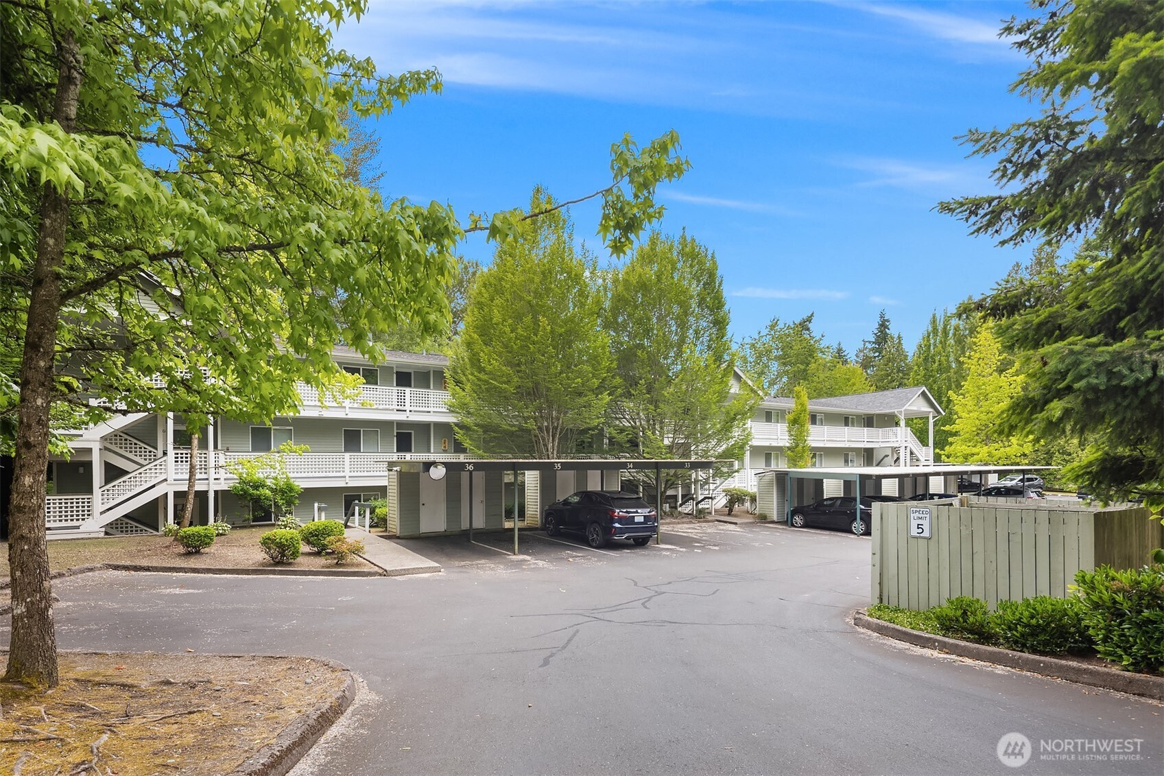 12315 NE 97th Street Unit: G