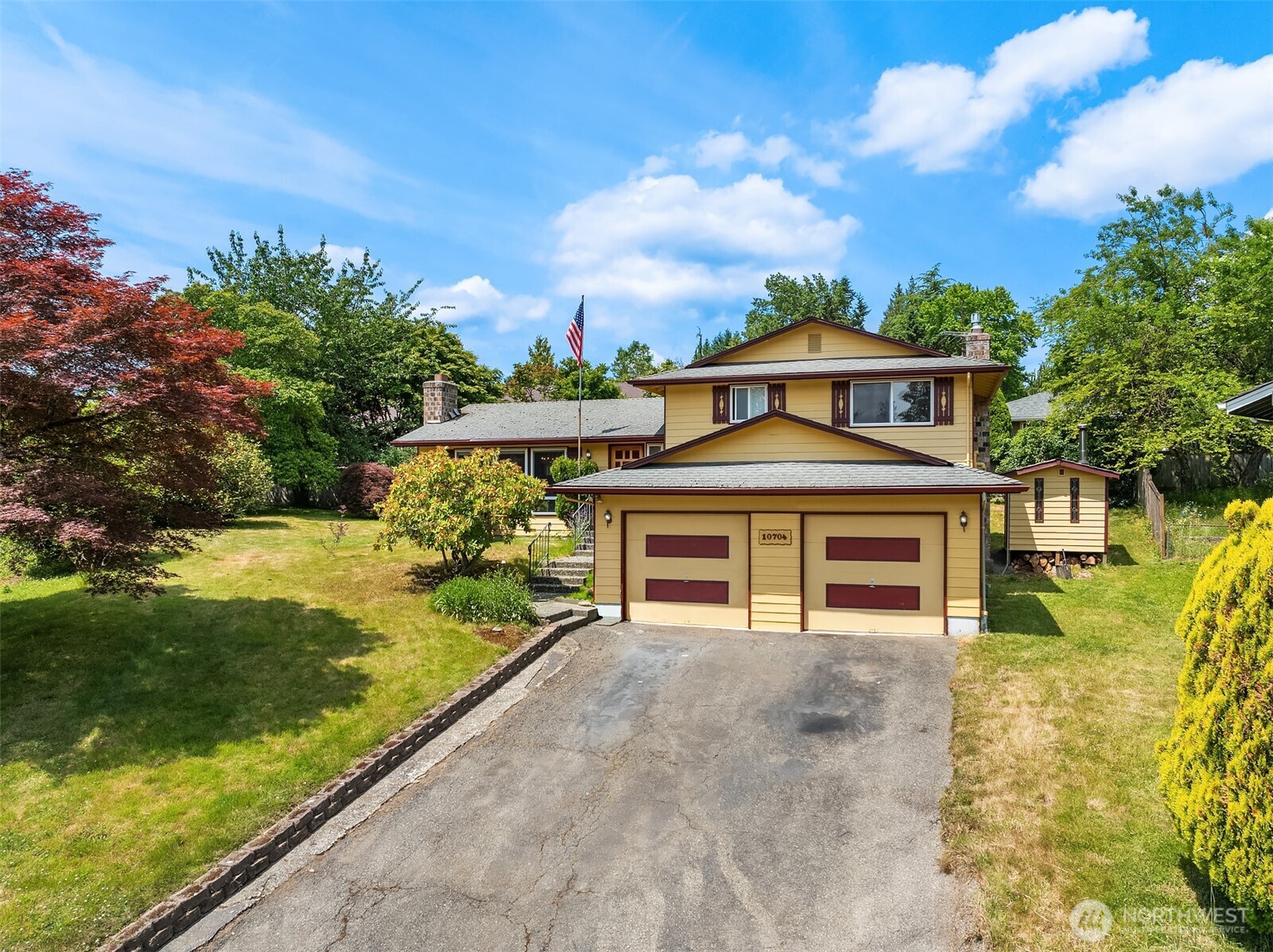 10704 NE 200th Place