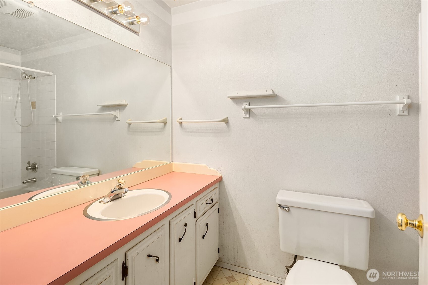 10704 NE 200th Place