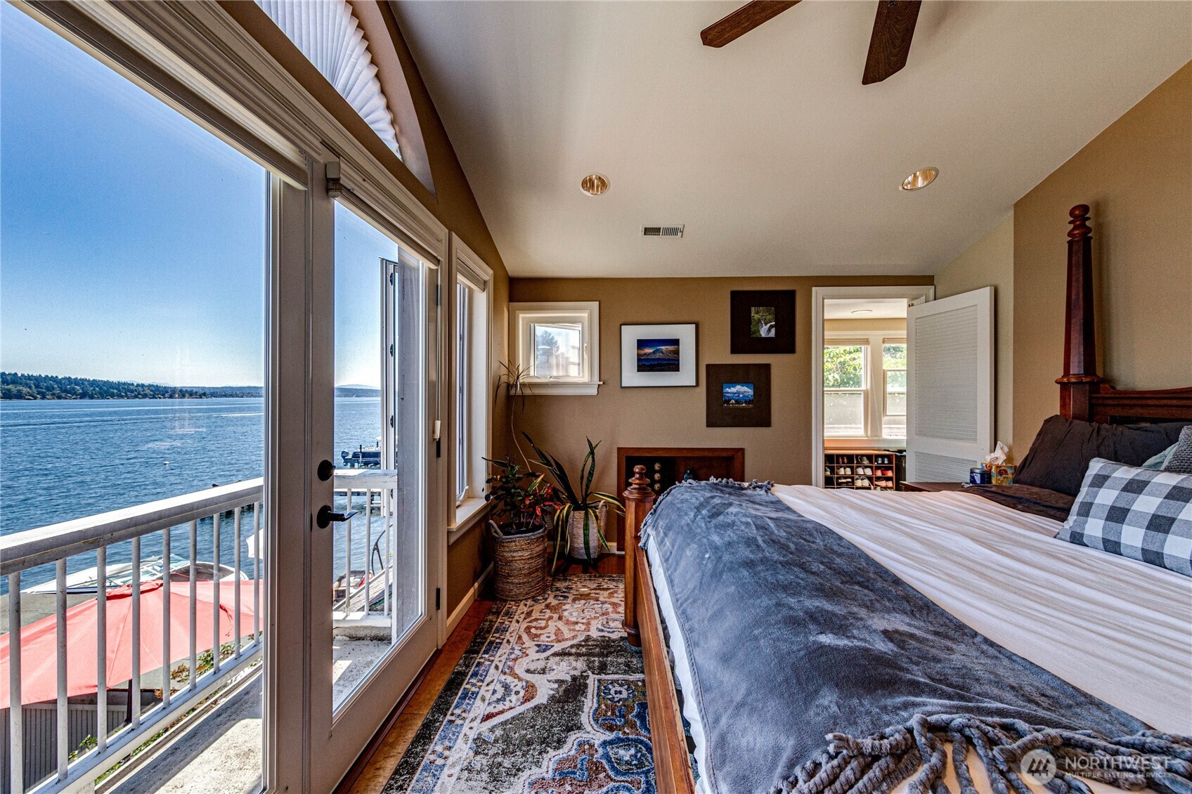 11754 Riviera Place NE