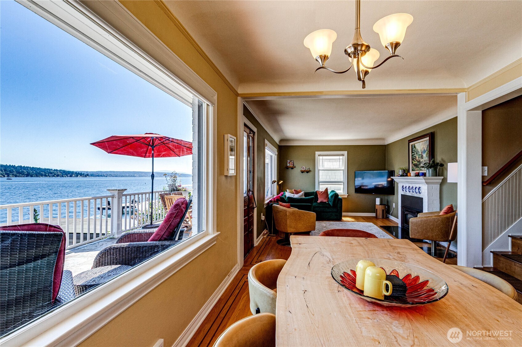 11754 Riviera Place NE