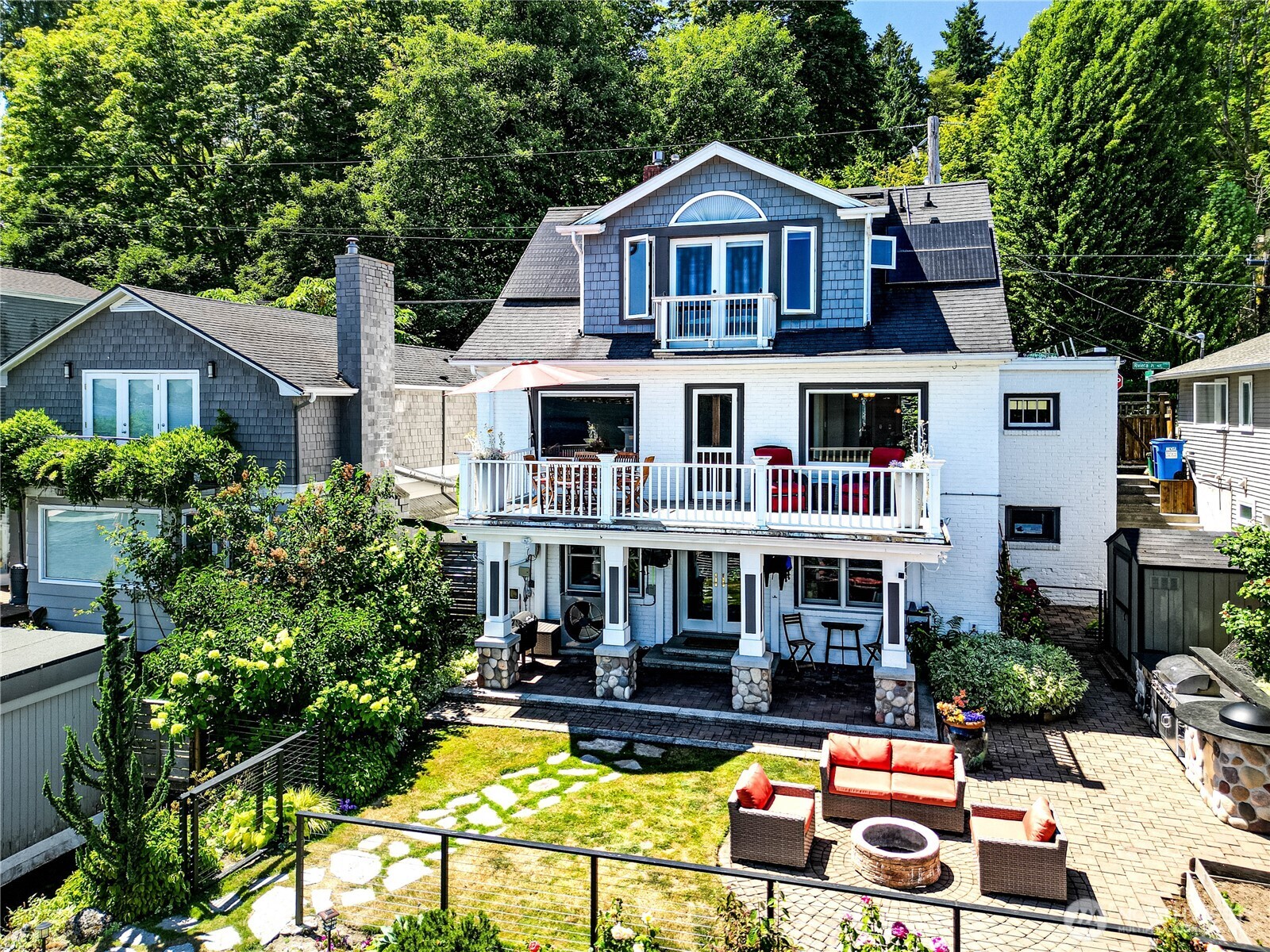 11754 Riviera Place NE