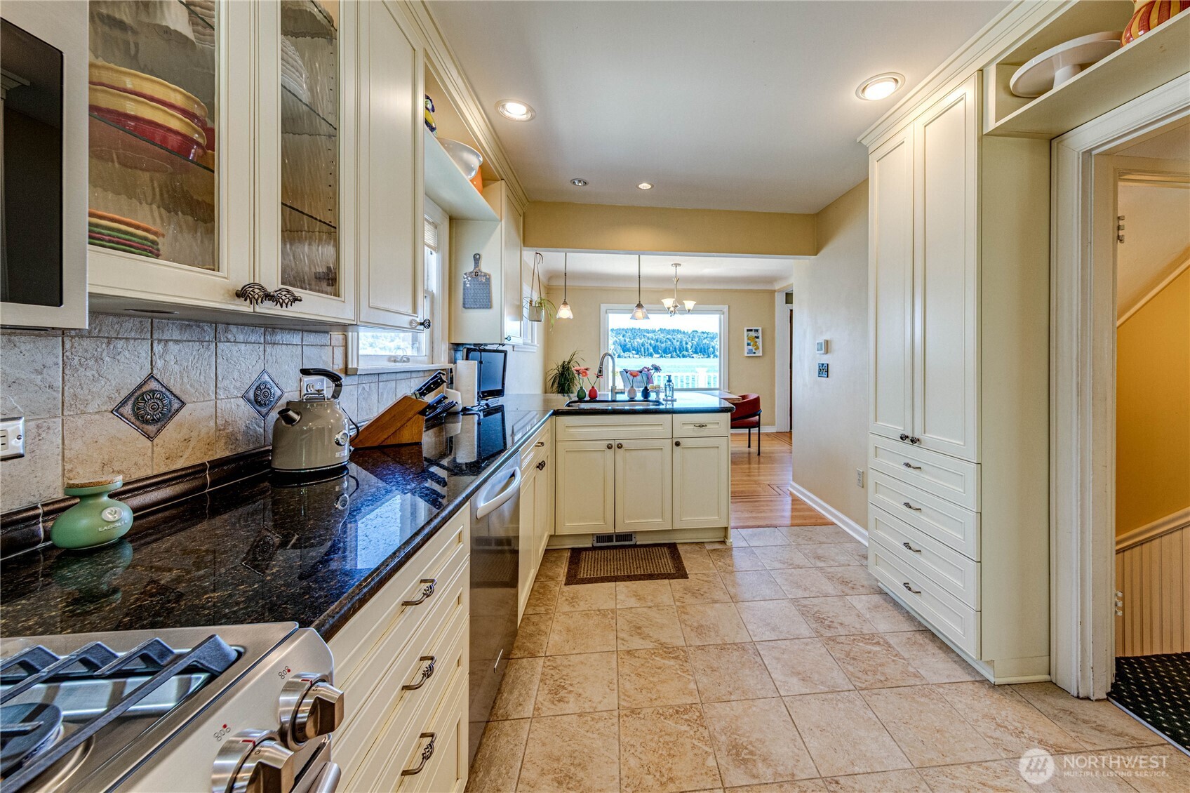 11754 Riviera Place NE