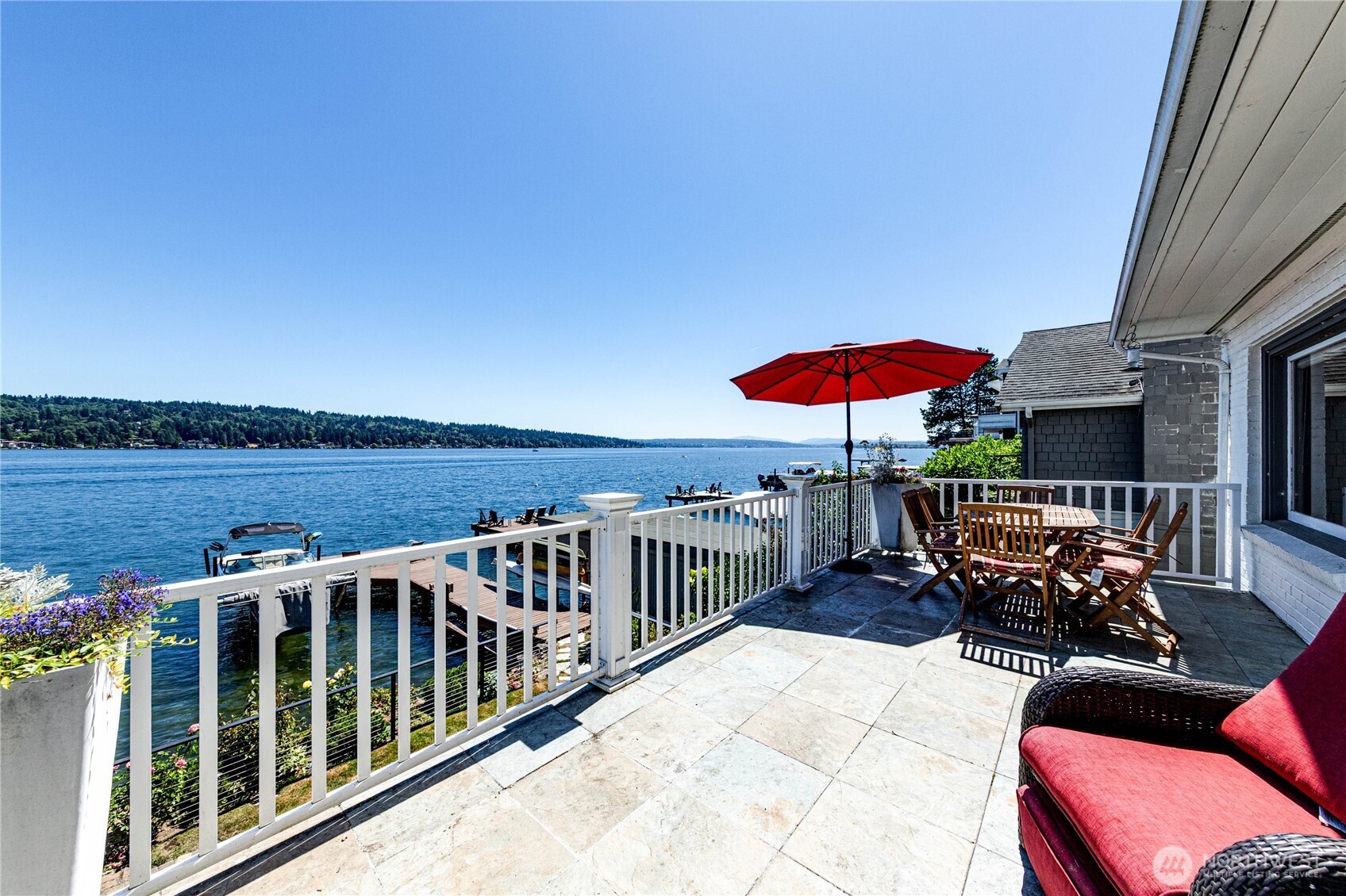 11754 Riviera Place NE