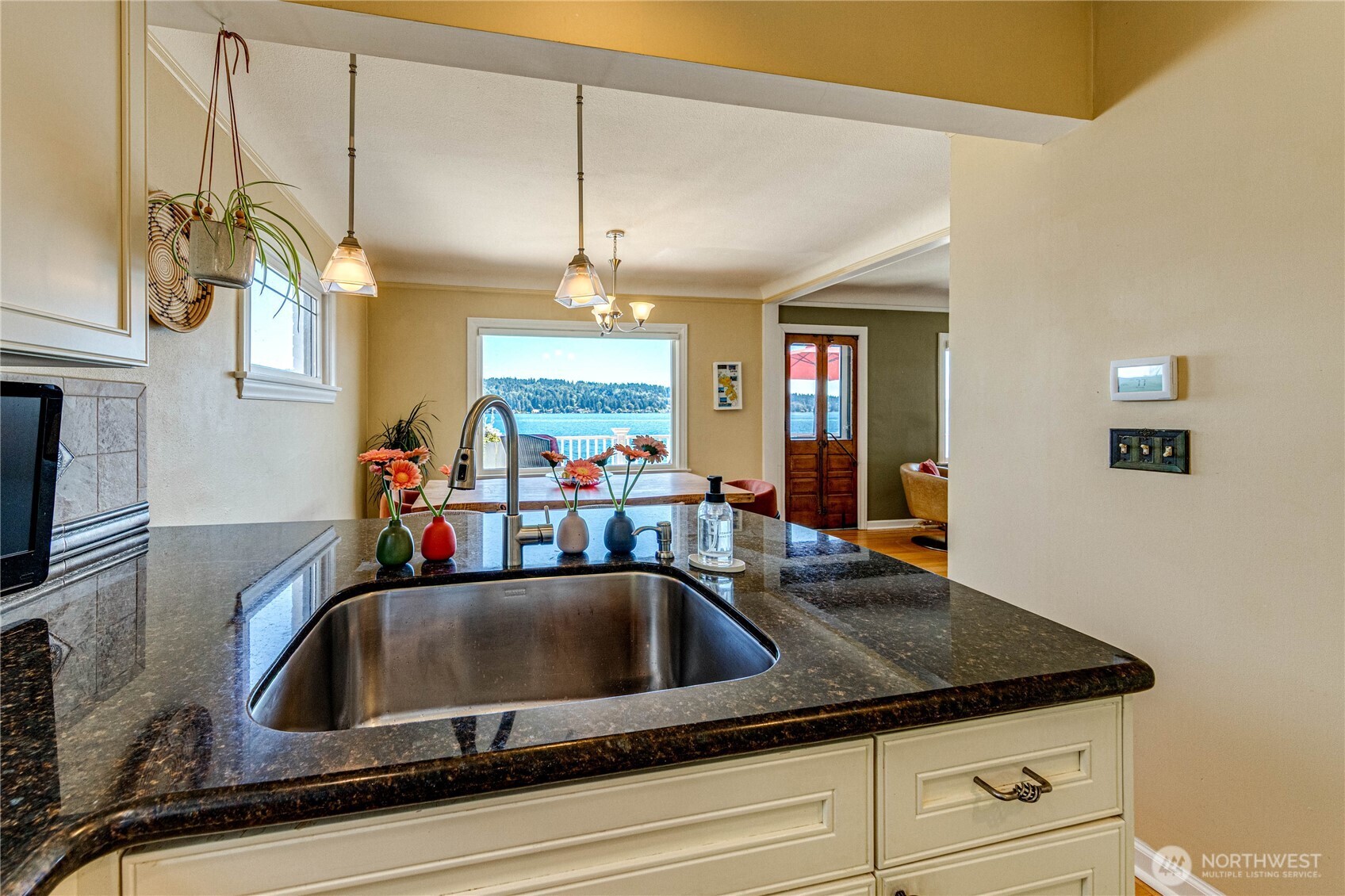 11754 Riviera Place NE