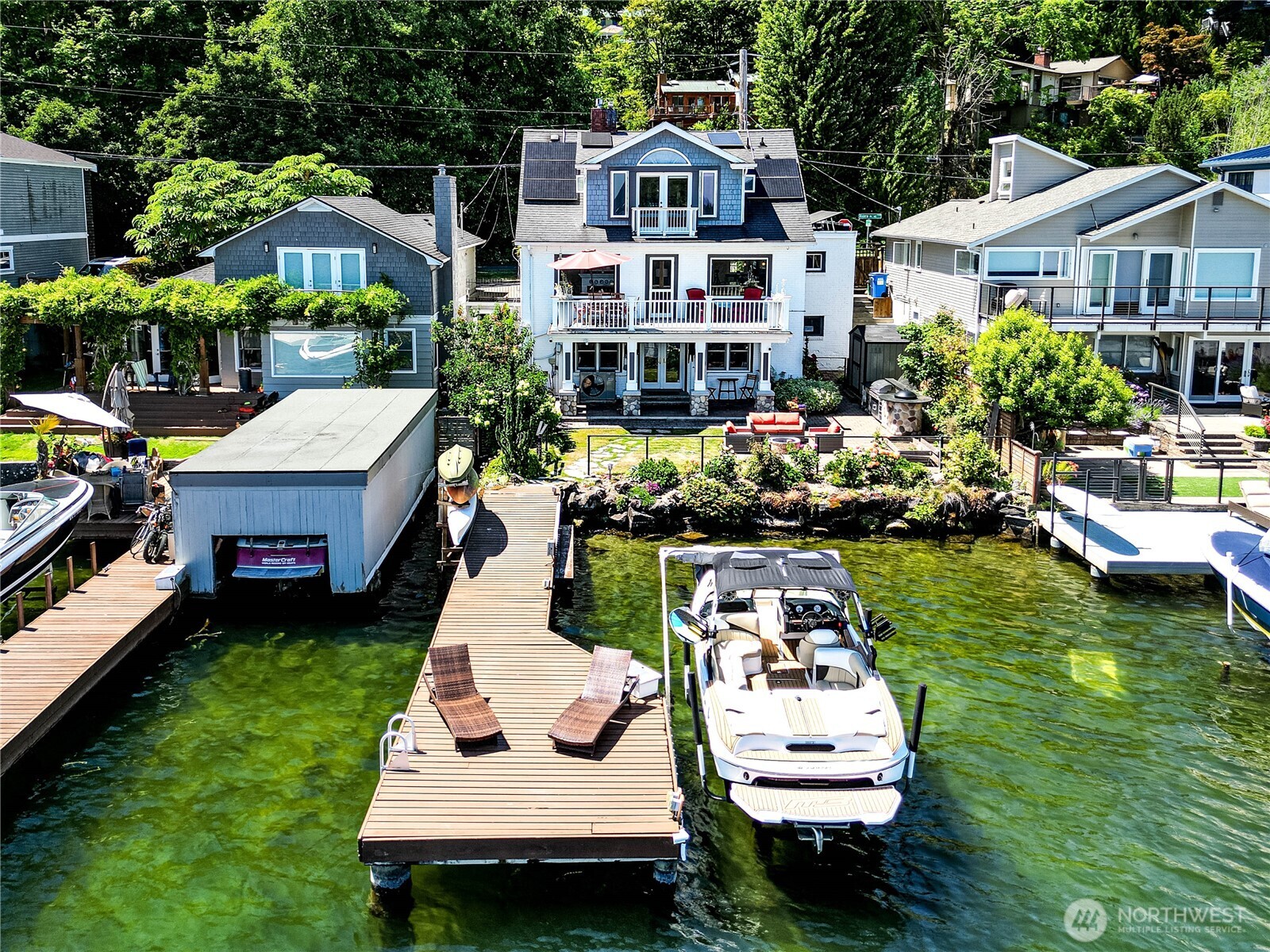 11754 Riviera Place NE