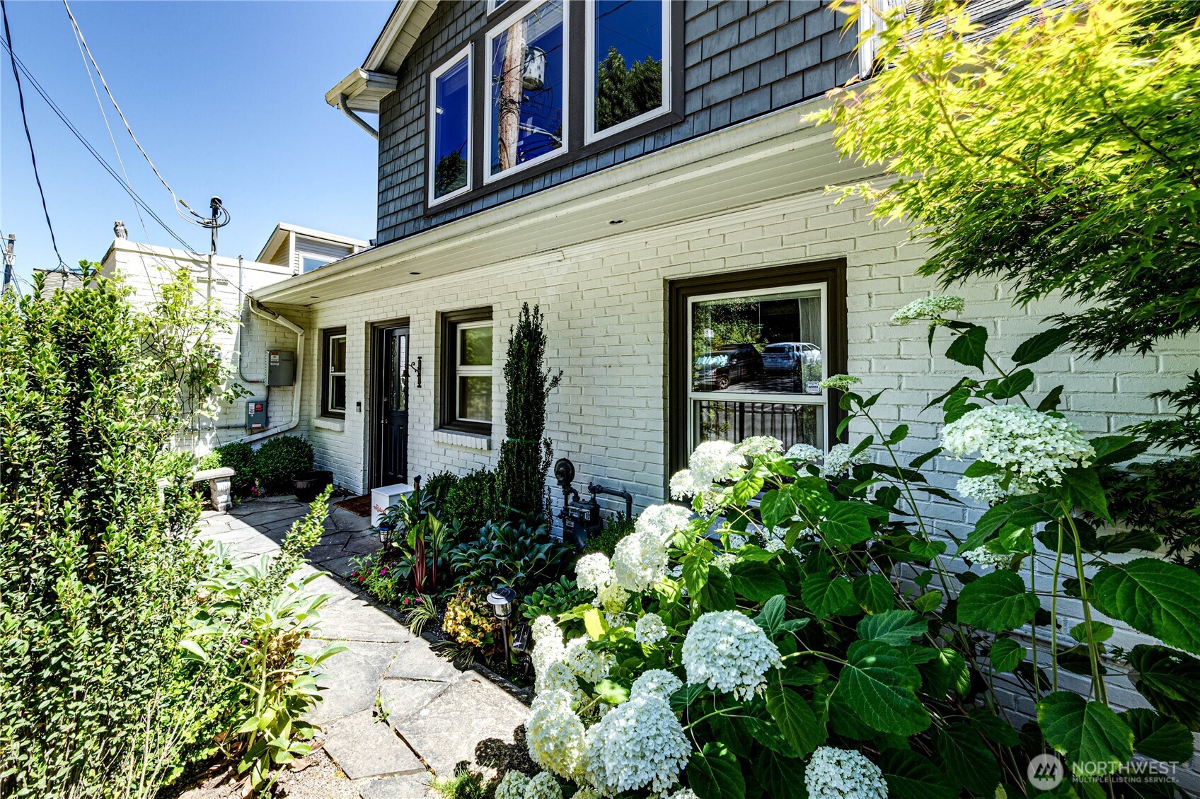 11754 Riviera Place NE