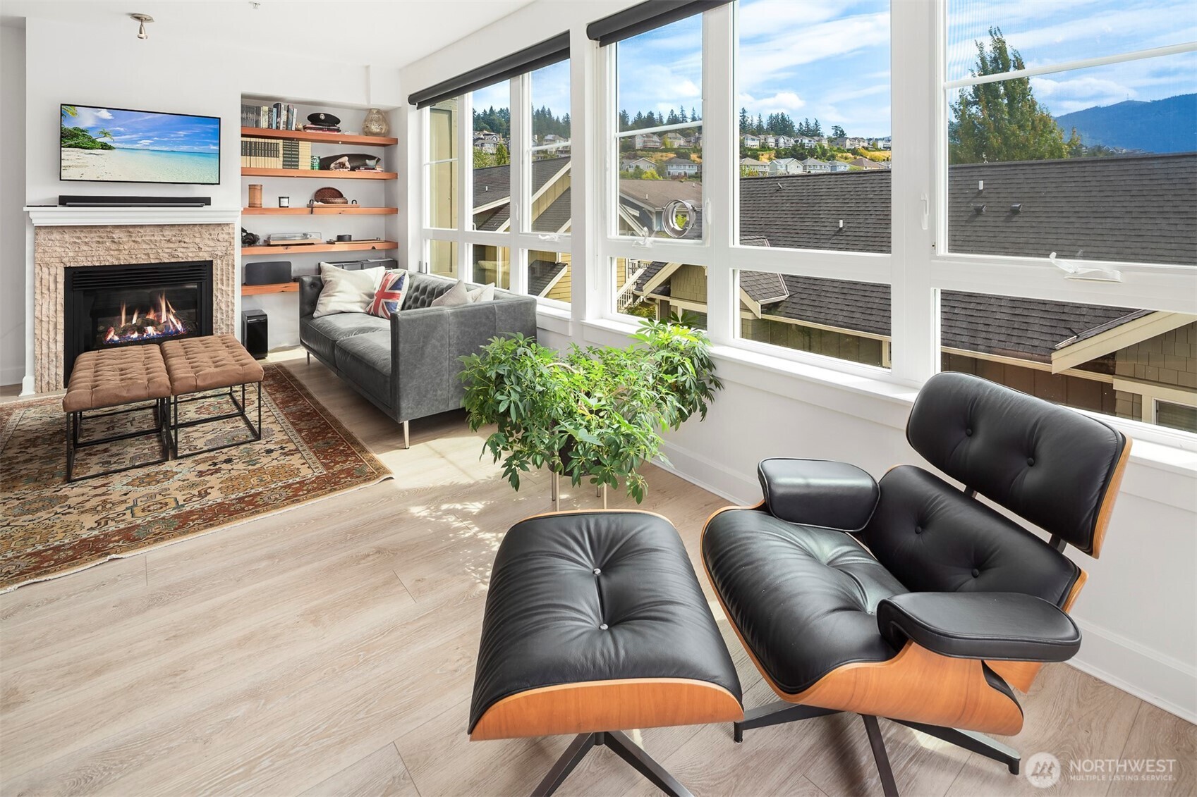 1840 25th Avenue NE Unit: 201