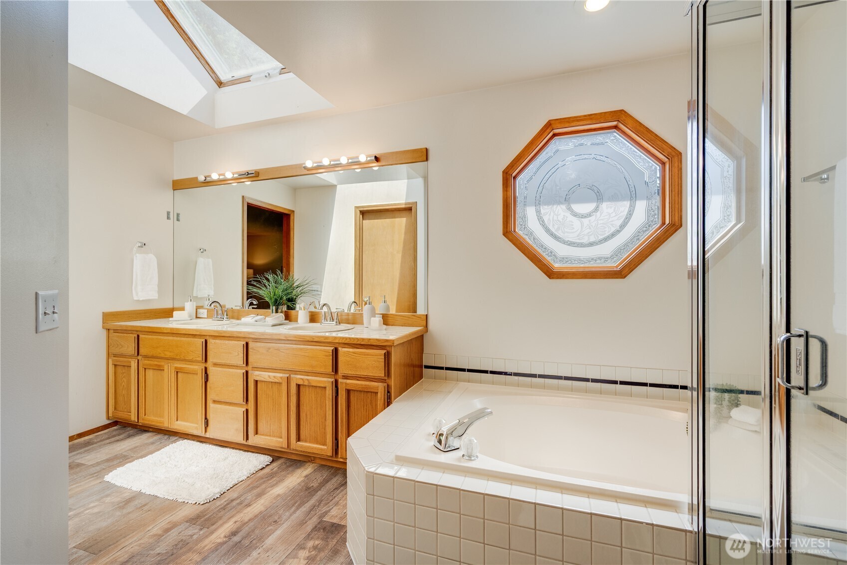 3708 260th Avenue SE