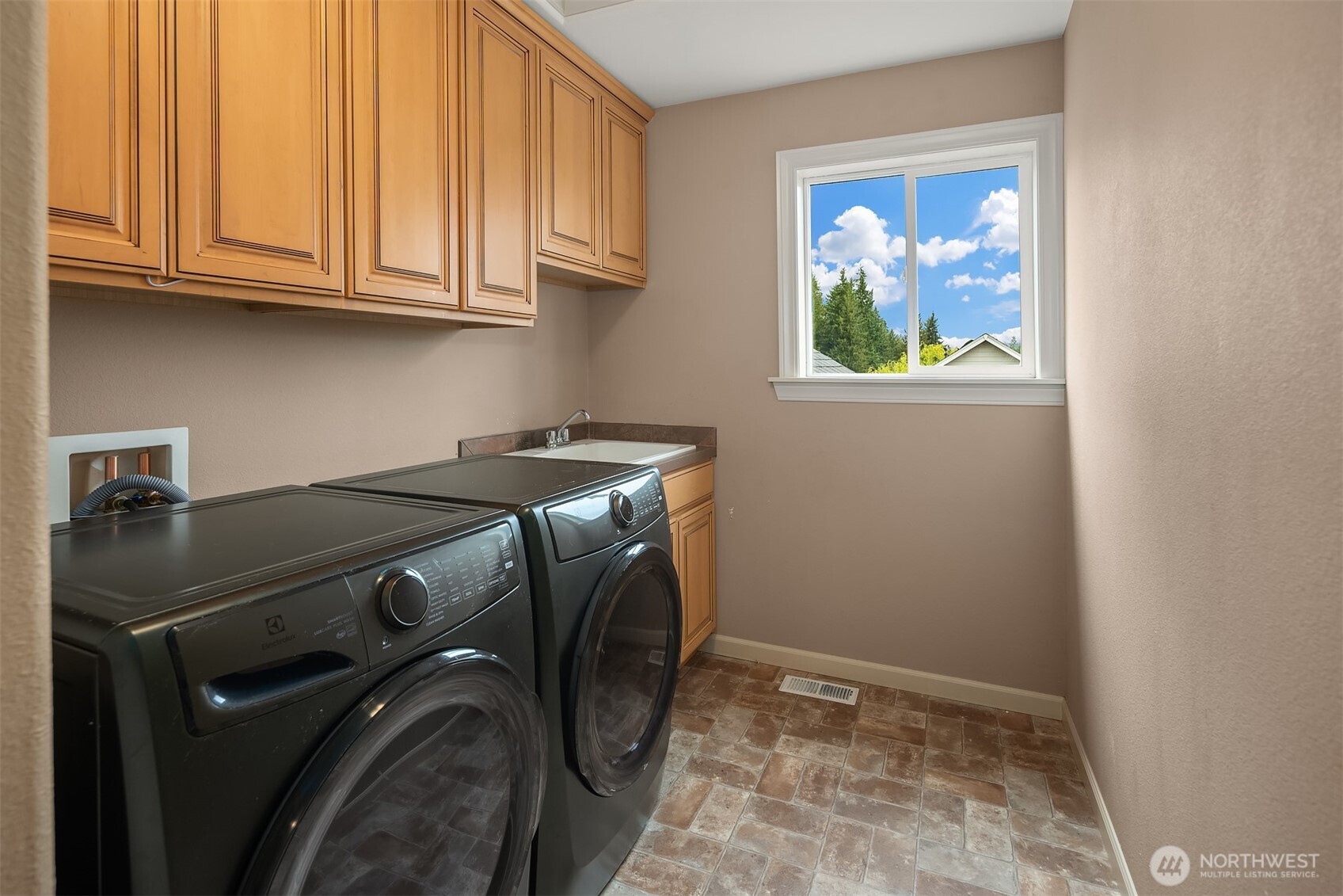 12902 194th Avenue Ct E