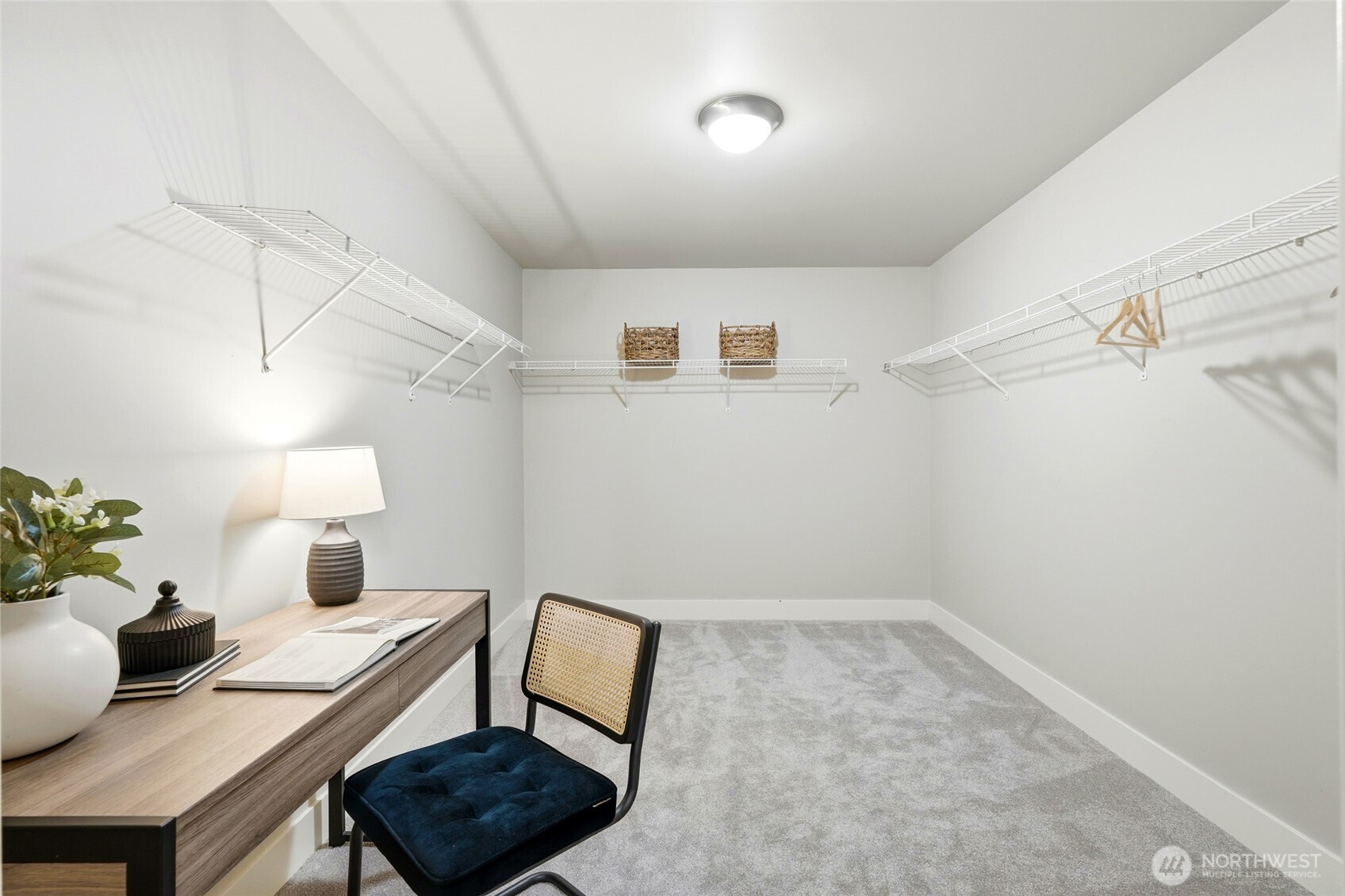 22910 90th Avenue W Unit: D105