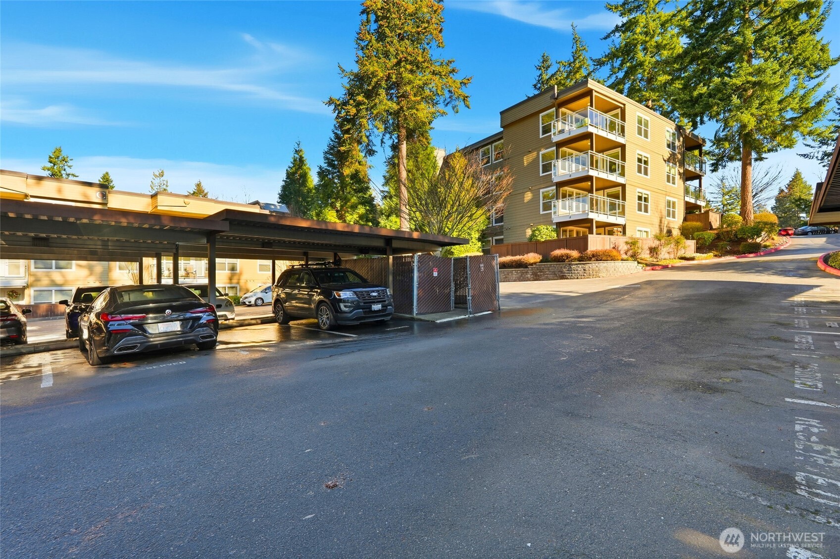 22910 90th Avenue W Unit: D105