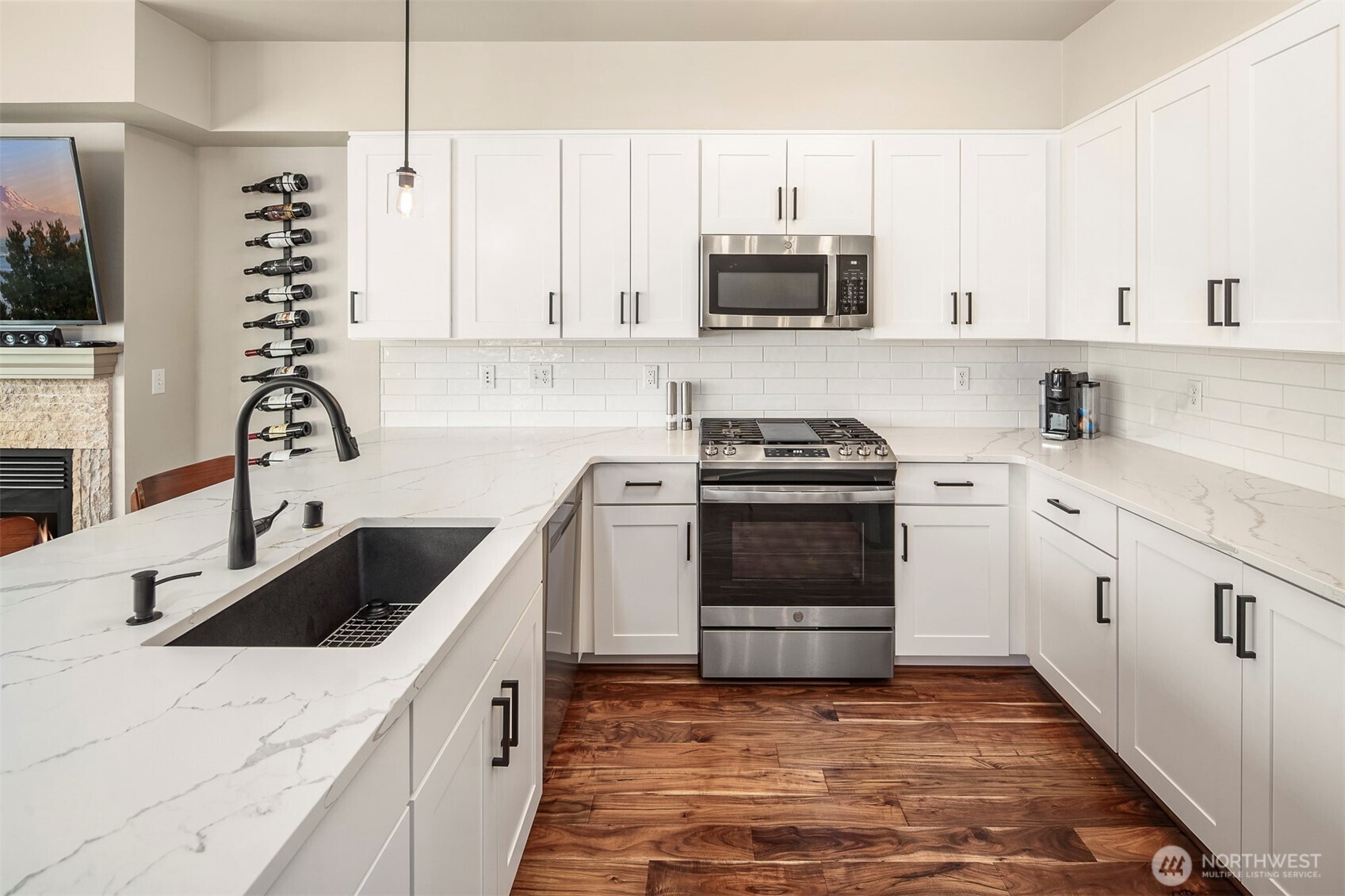 1840 25th Avenue NE Unit: 202