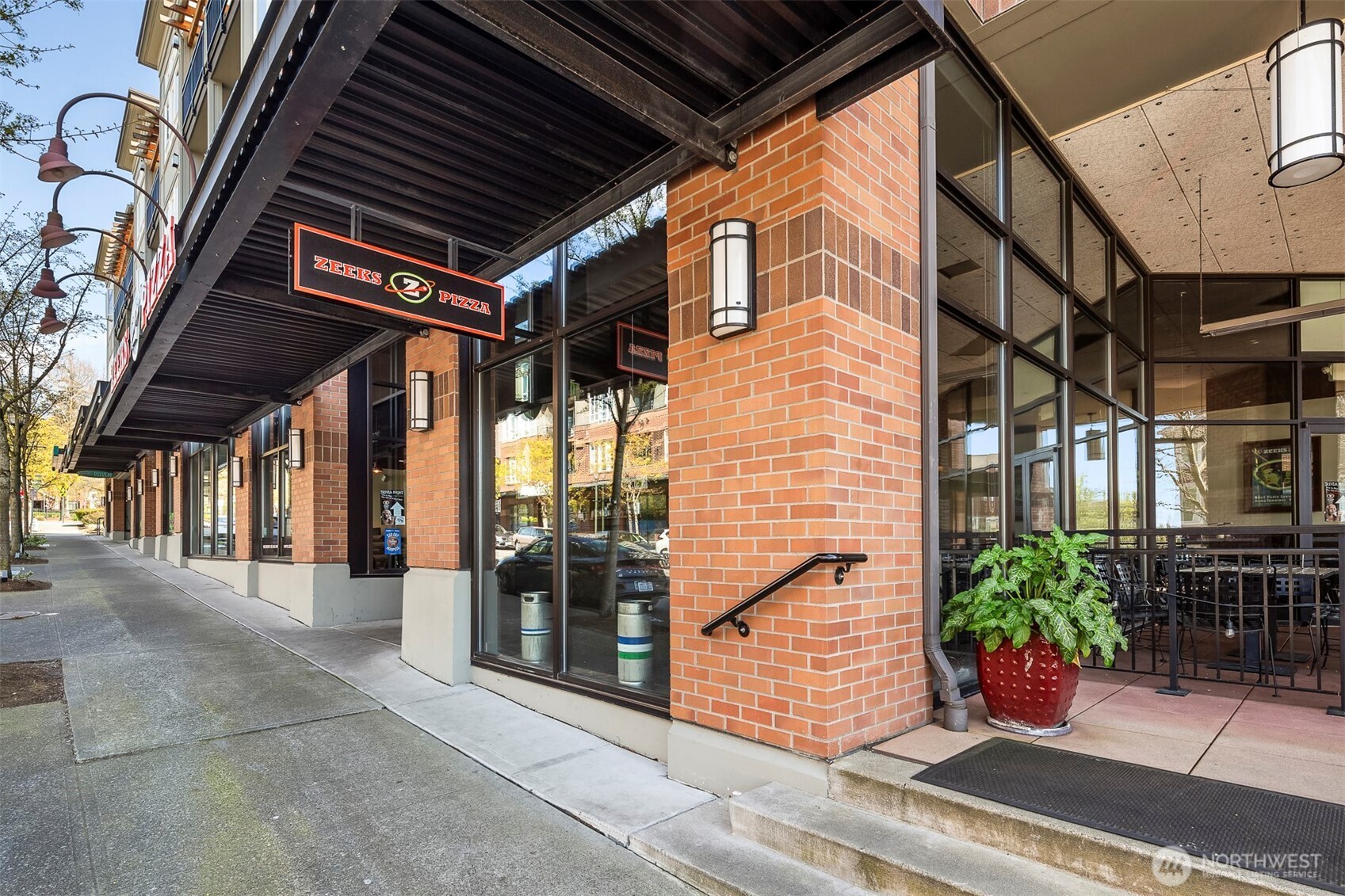 1840 25th Avenue NE Unit: 202