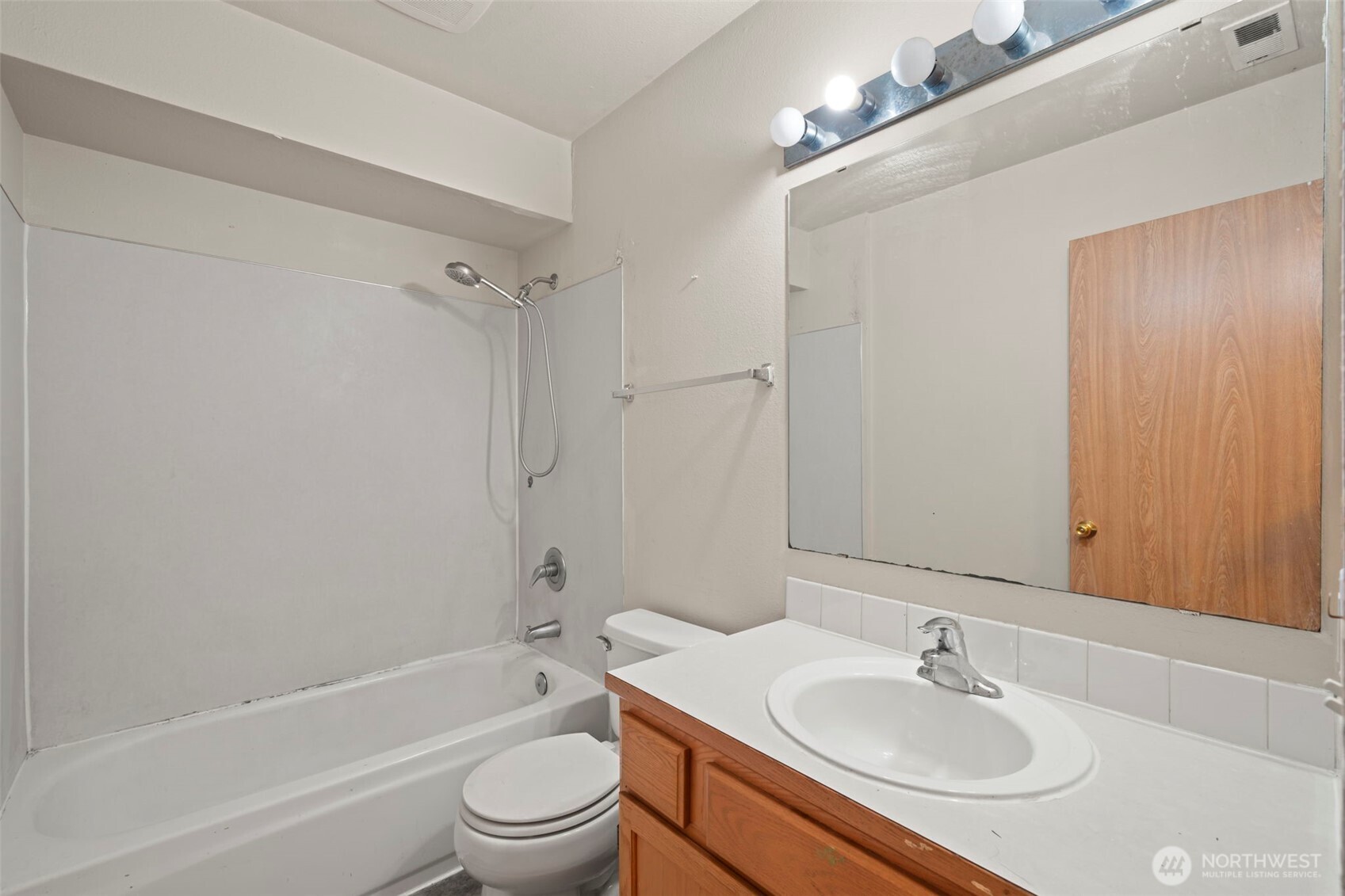 2620 NE 136th Street