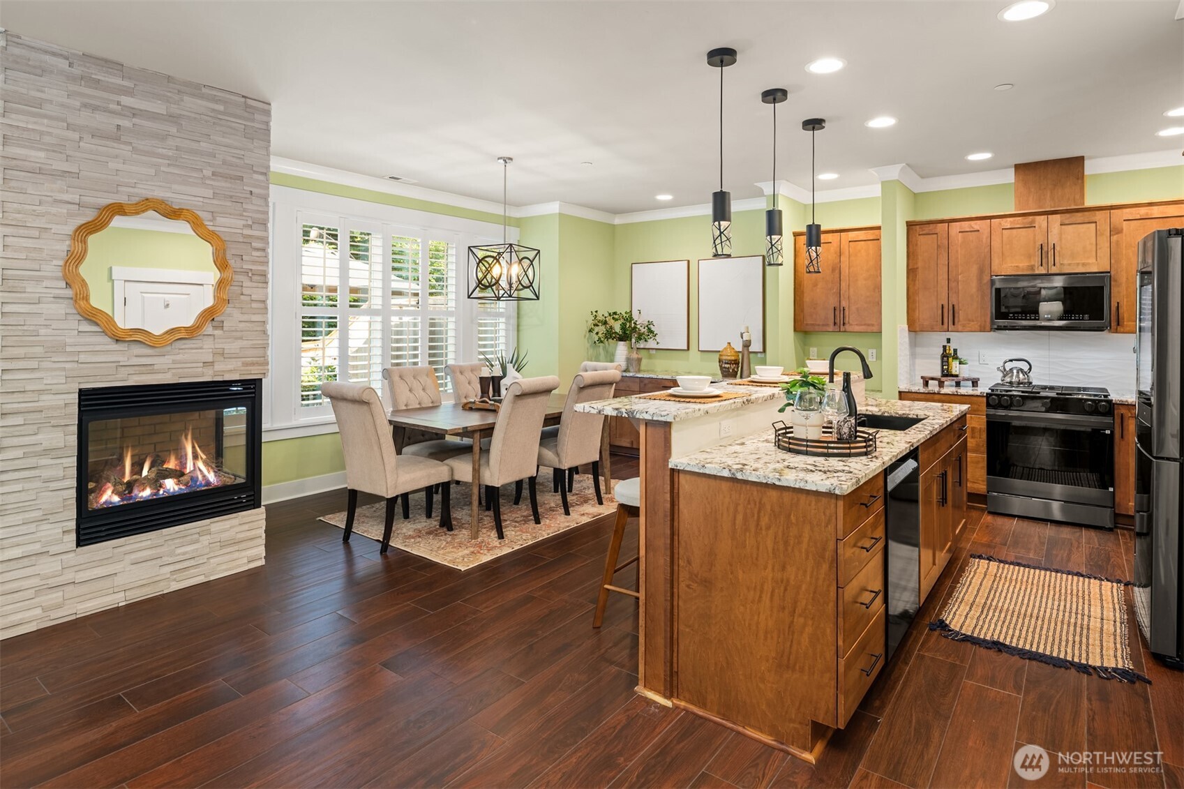 900 228th Avenue NE Unit: 15C