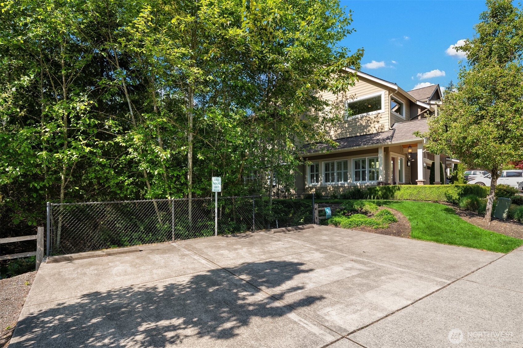 900 228th Avenue NE Unit: 15C