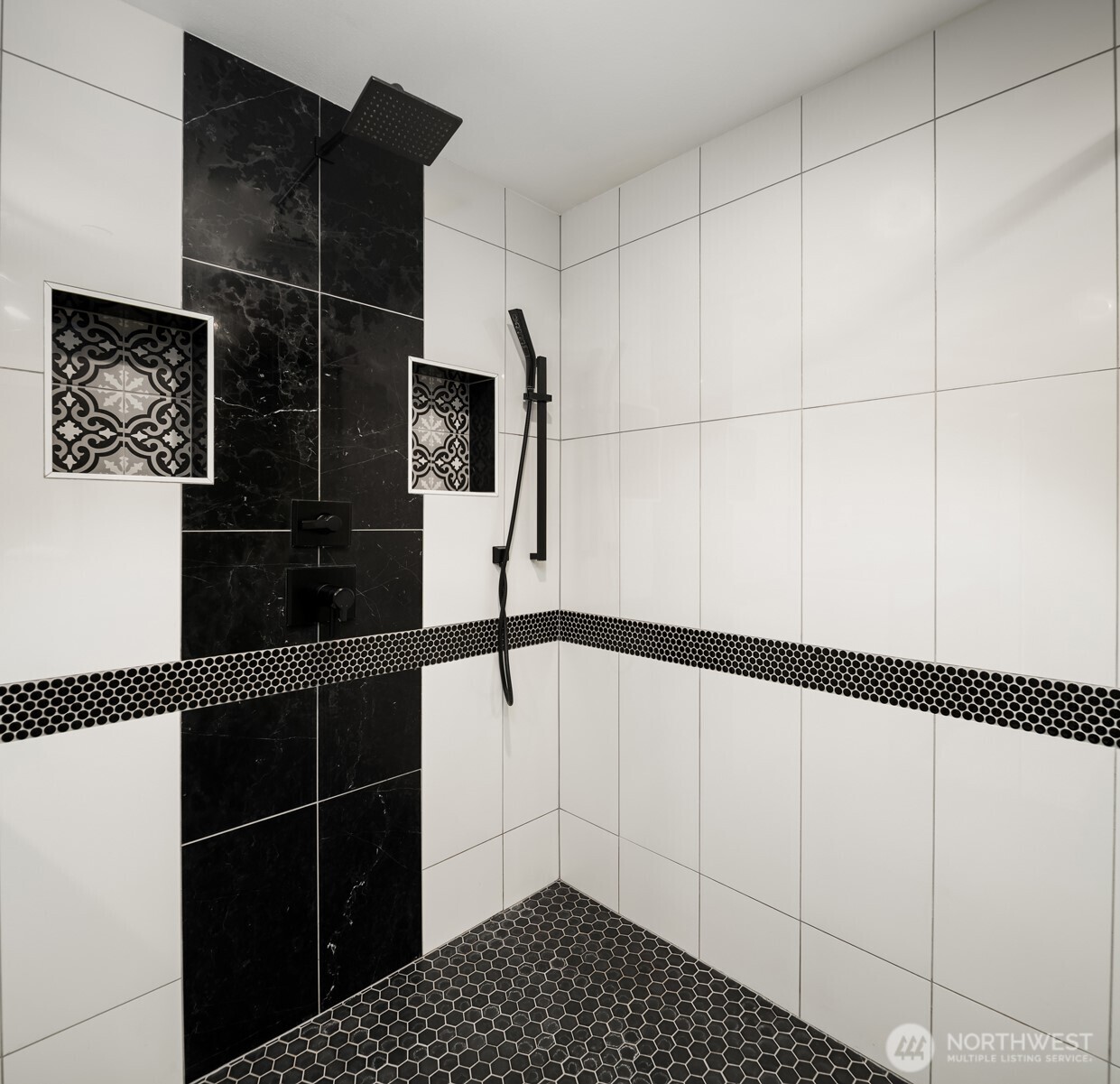 900 228th Avenue NE Unit: 15C