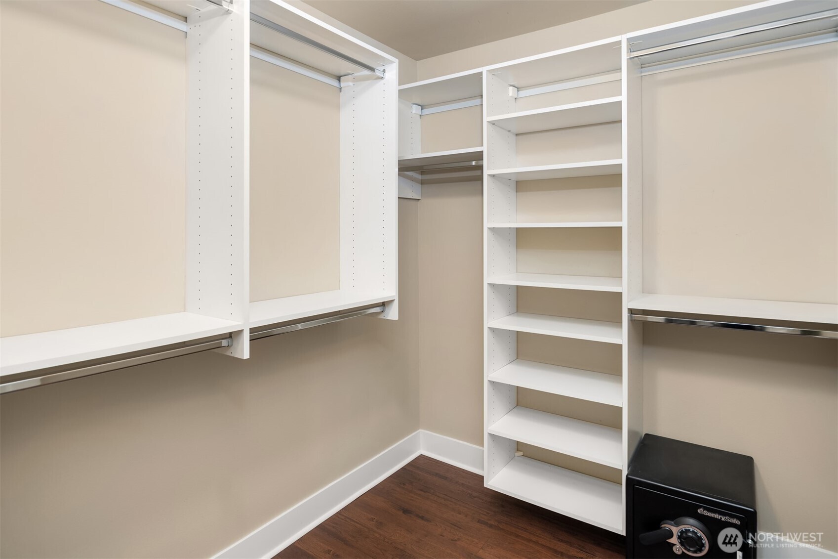 900 228th Avenue NE Unit: 15C