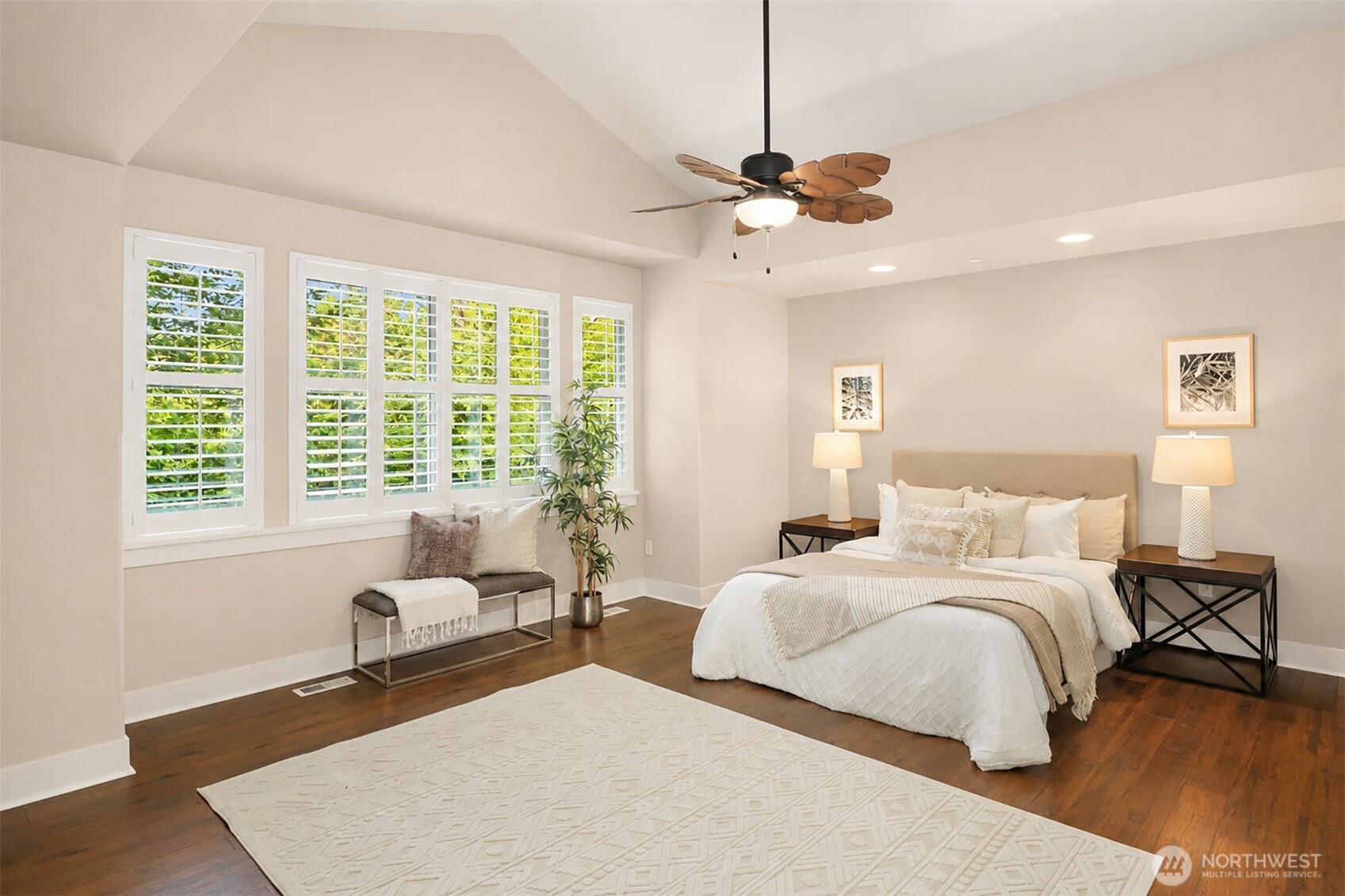 900 228th Avenue NE Unit: 15C