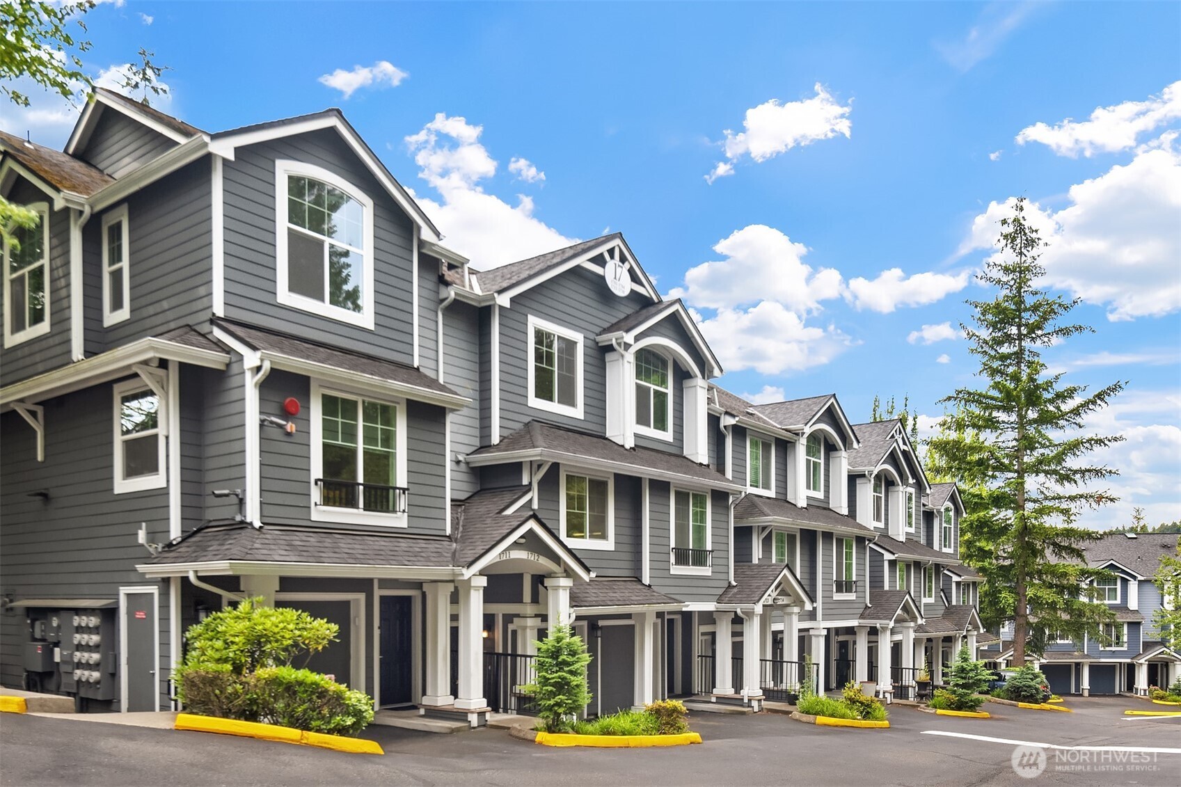 16125 Juanita Woodinville Way NE Unit: 1712