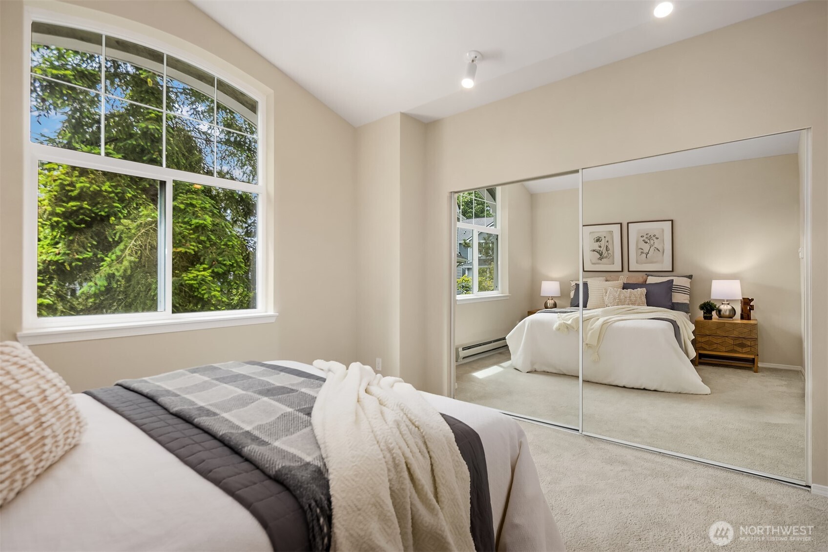 16125 Juanita Woodinville Way NE Unit: 1712