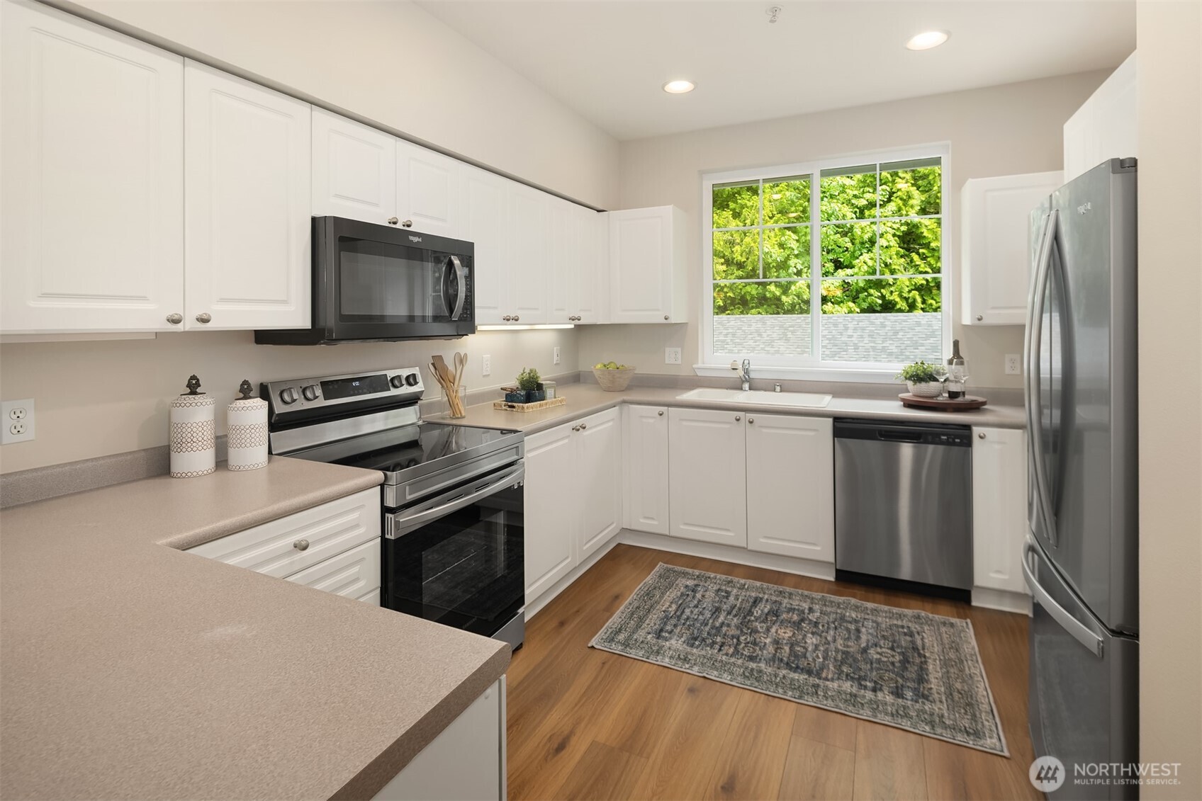 16125 Juanita Woodinville Way NE Unit: 1712
