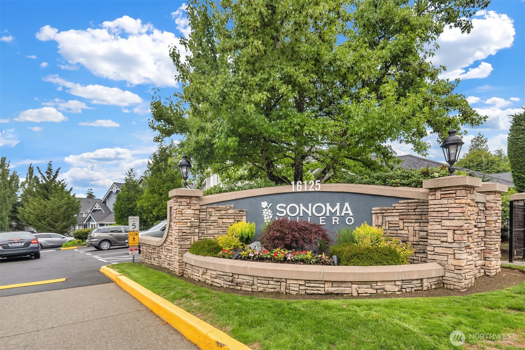 16125 Juanita Woodinville Way NE Unit: 1712