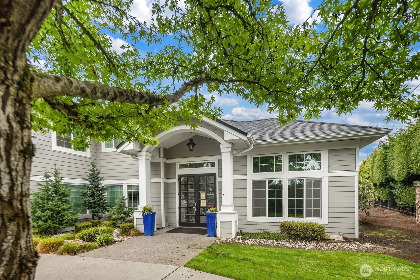 16125 Juanita Woodinville Way NE Unit: 1712