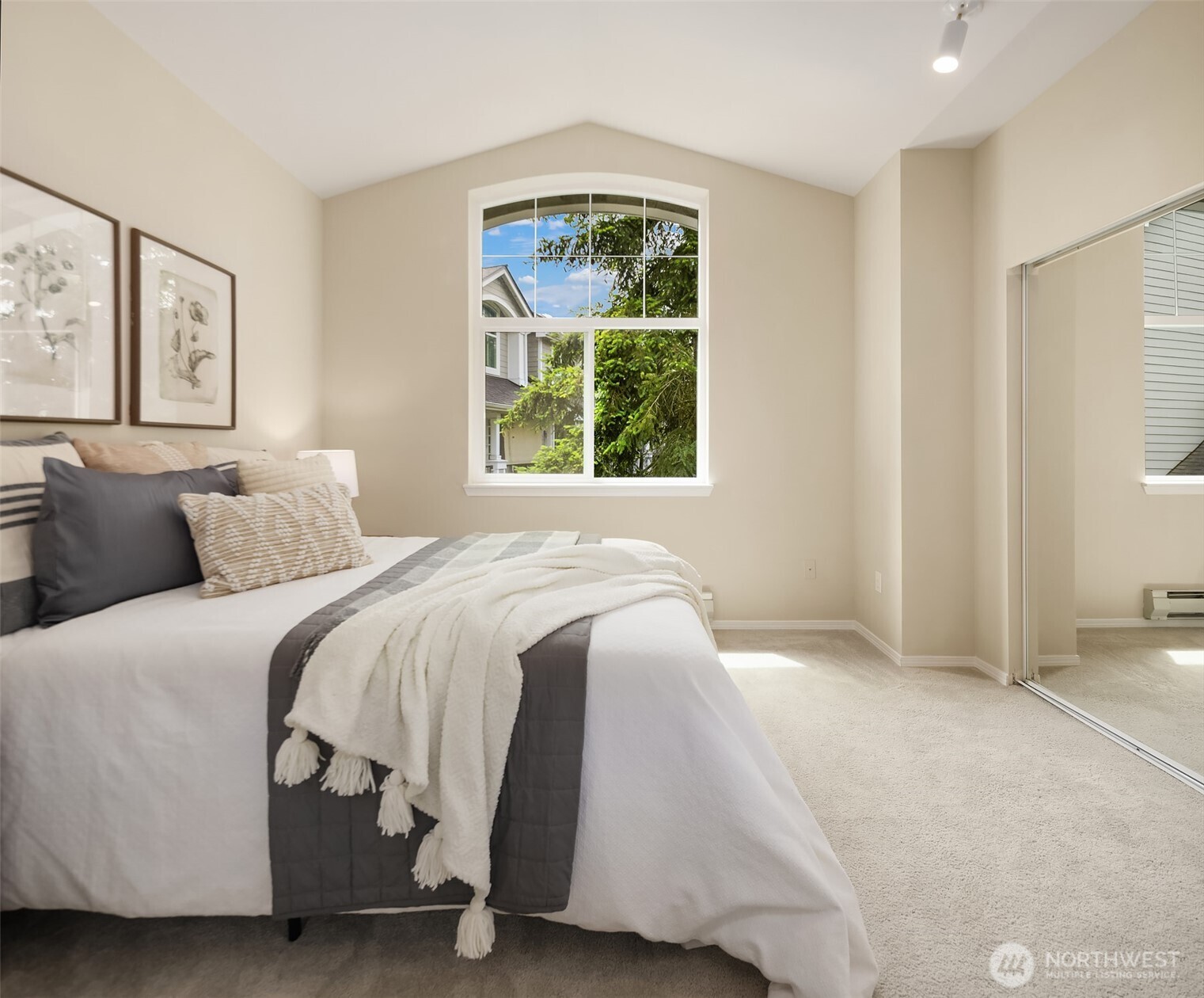 16125 Juanita Woodinville Way NE Unit: 1712